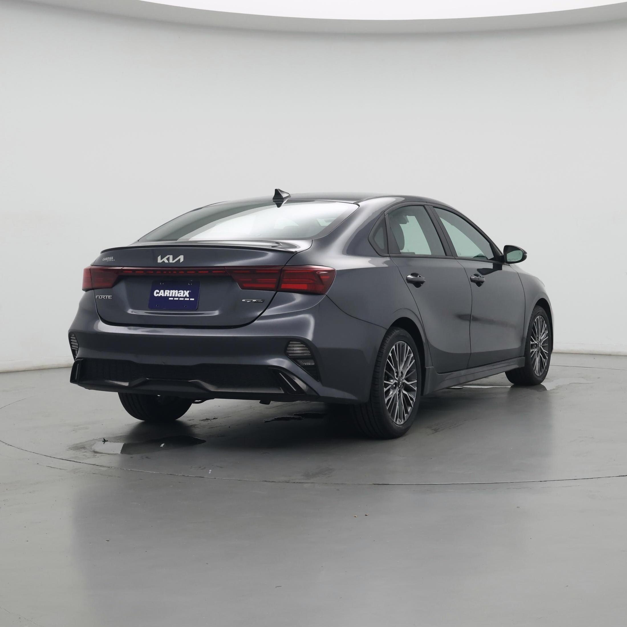 Thumbnail: 2022 Kia Forte - 4