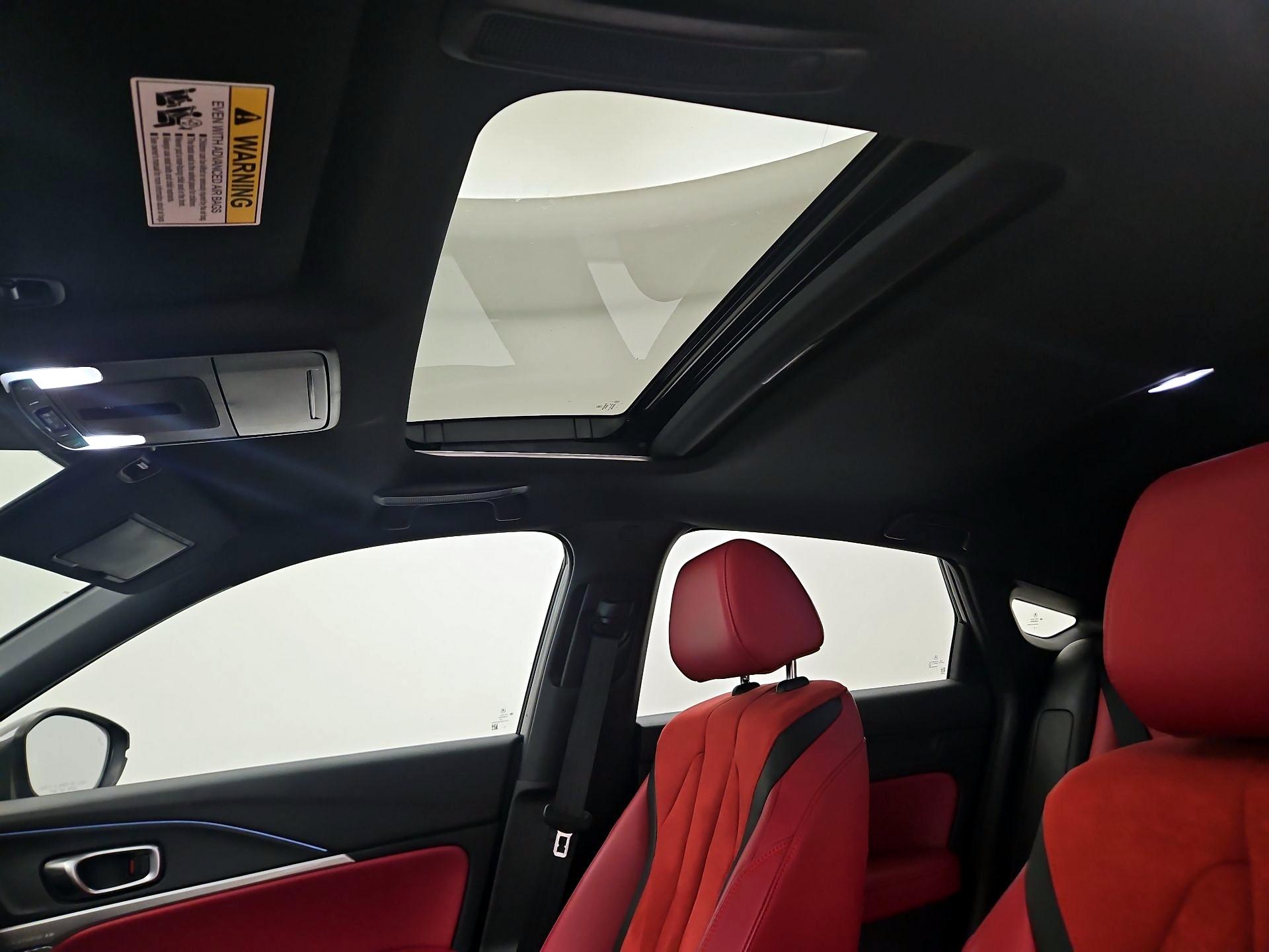 Thumbnail: 2023 Acura Integra - 19