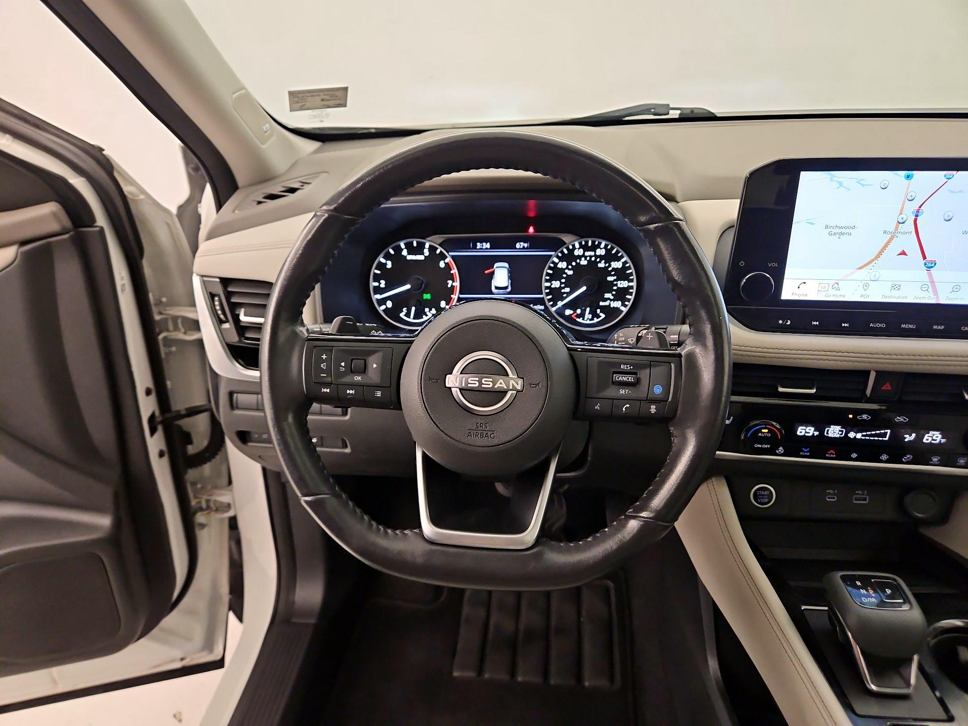 Thumbnail: 2022 Nissan Rogue - 10