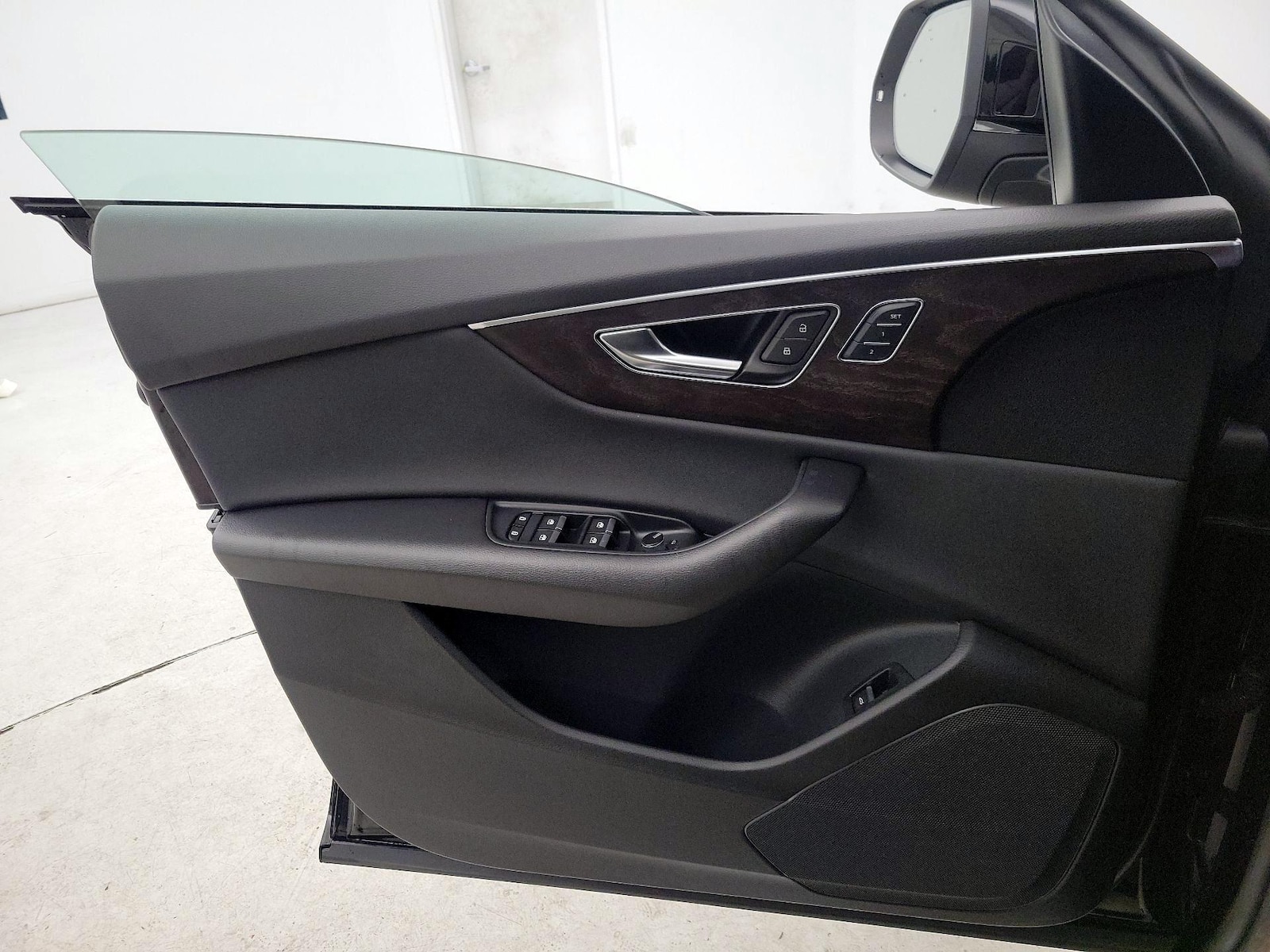 2022 Audi Q8 Premium - Photo 13