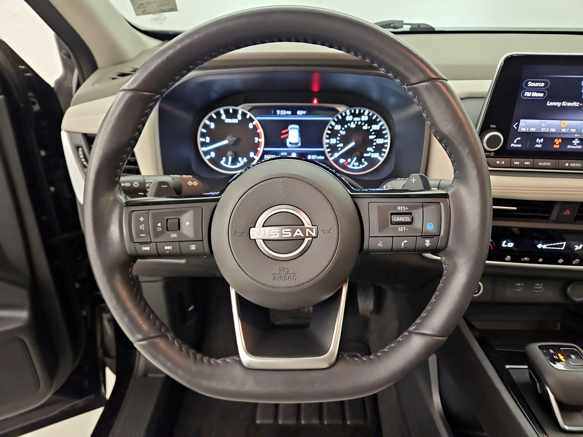 Thumbnail: 2023 Nissan Rogue - 10