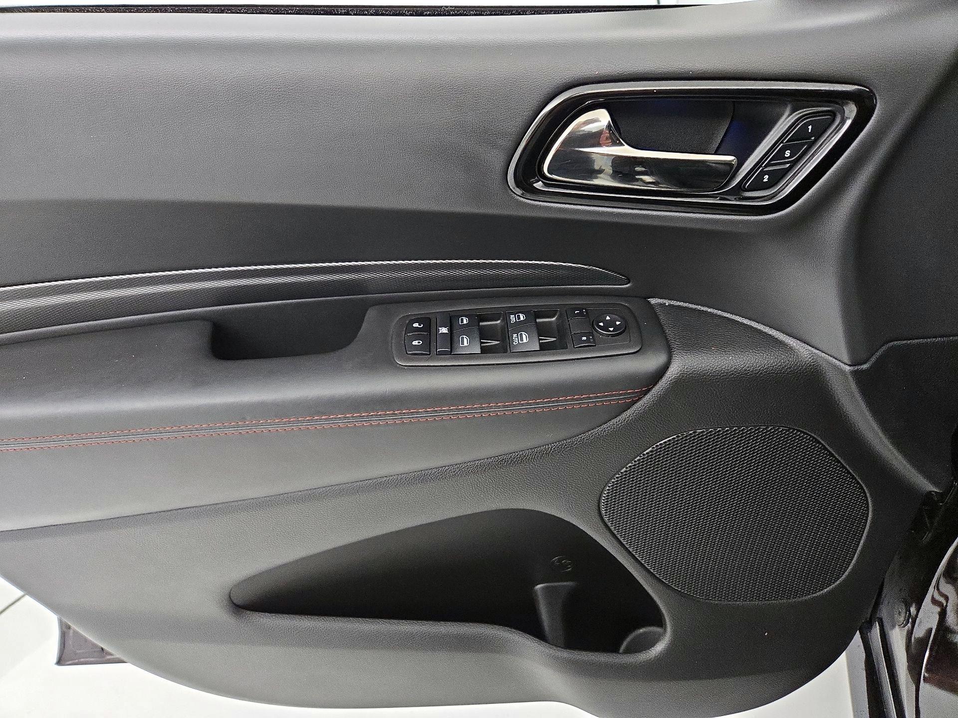 Thumbnail: 2023 Dodge Durango - 12