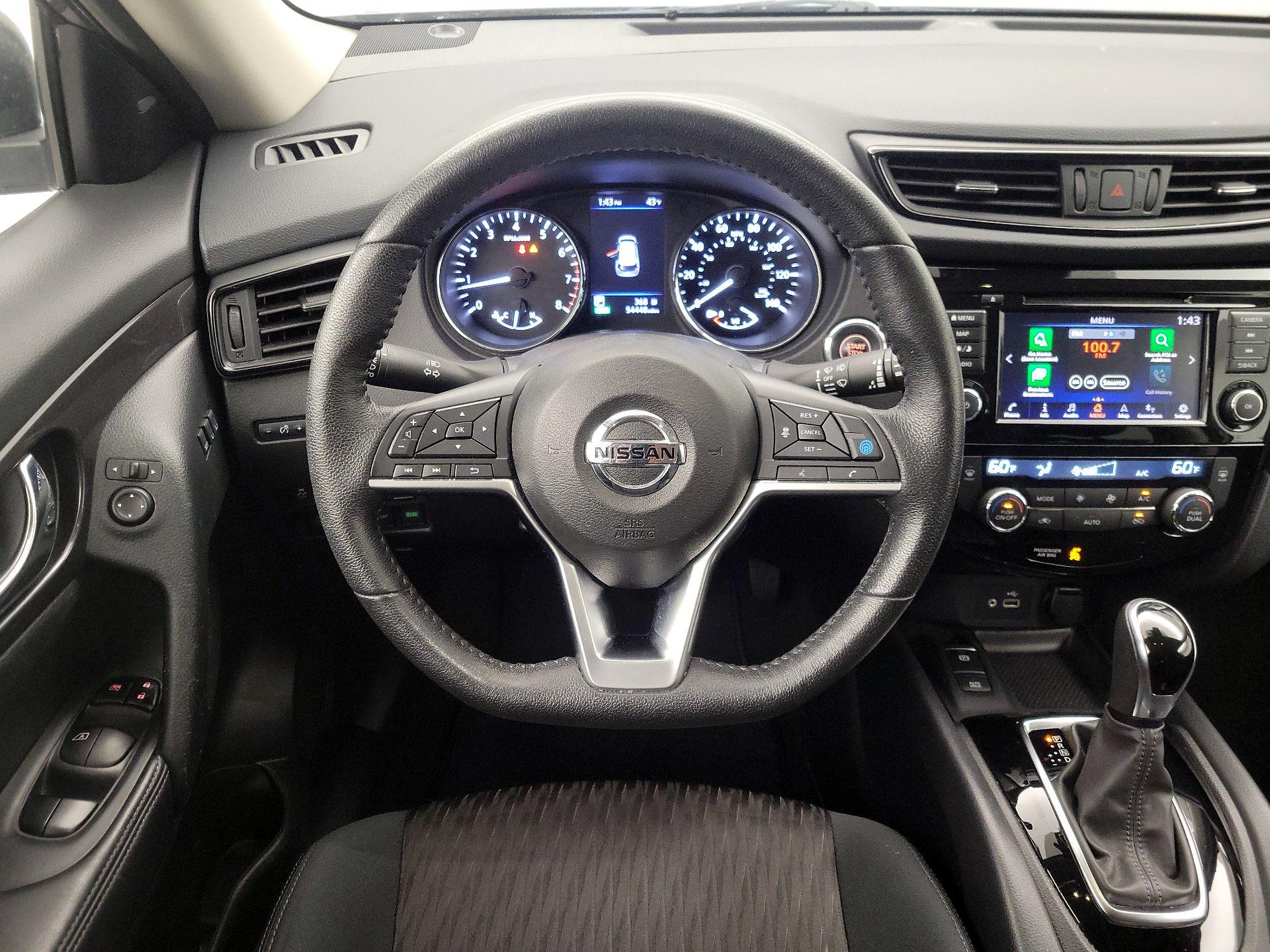 Thumbnail: 2020 Nissan Rogue - 10