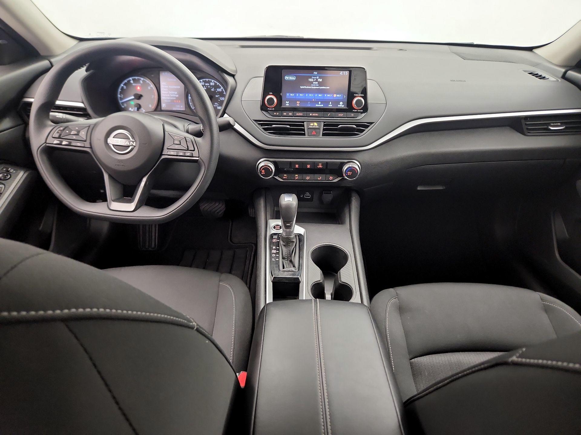 Thumbnail: 2023 Nissan Altima - 9