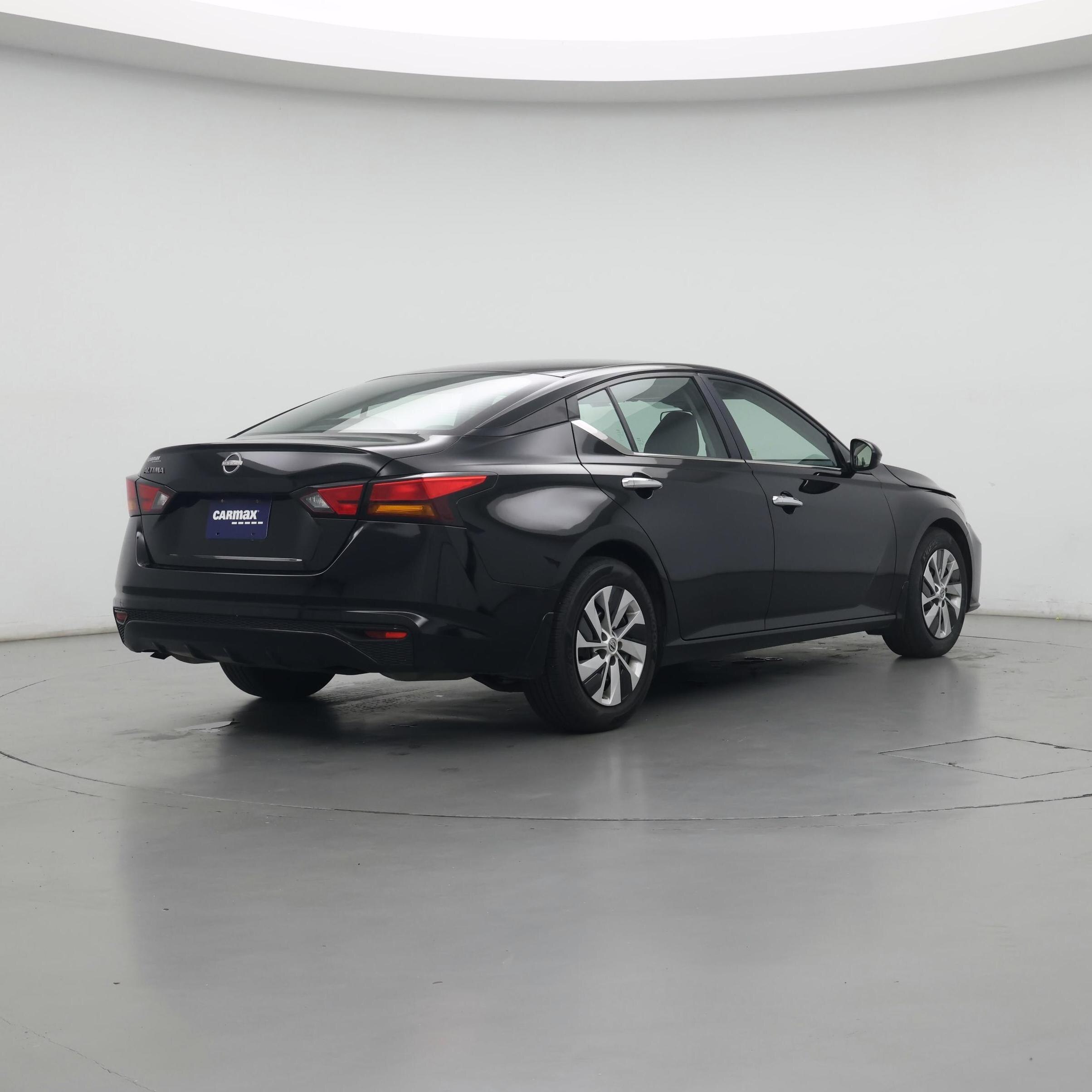 Thumbnail: 2023 Nissan Altima - 8
