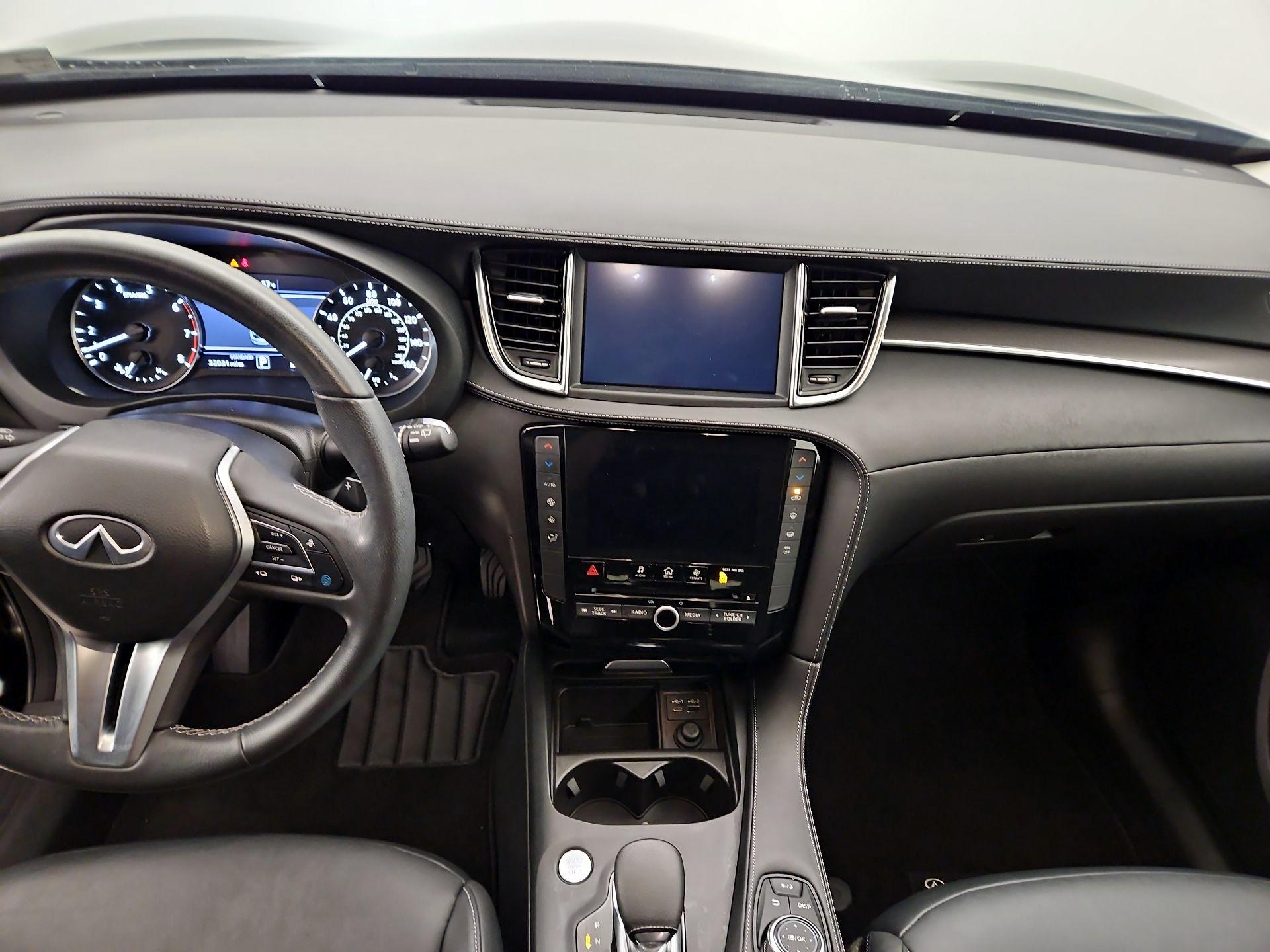 Thumbnail: 2022 INFINITI QX50 - 9