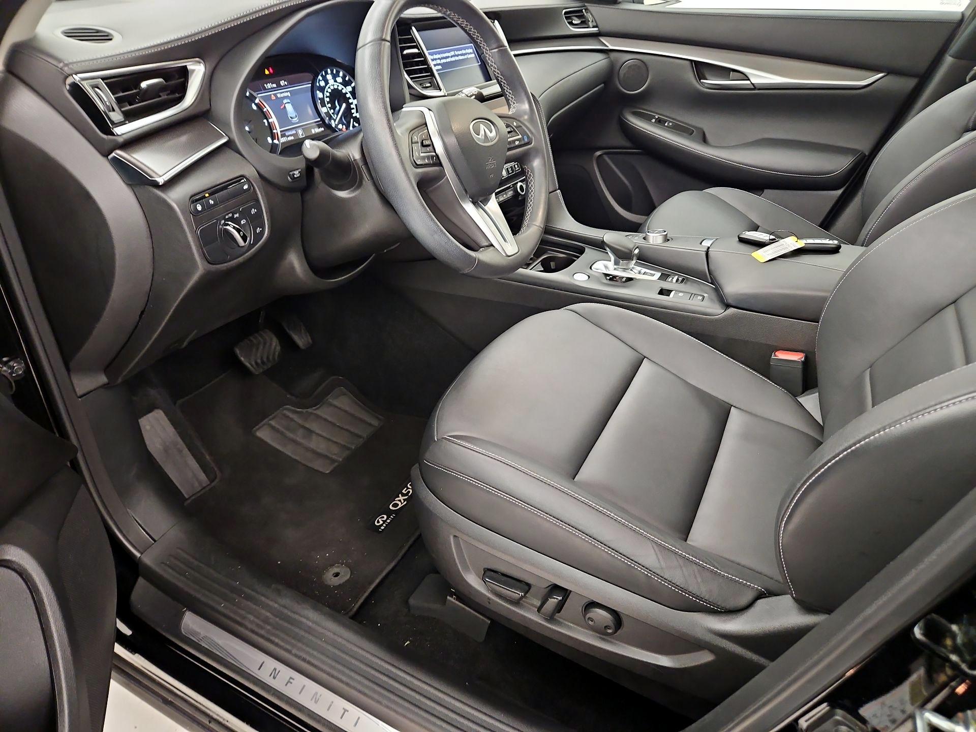 Thumbnail: 2022 INFINITI QX50 - 11
