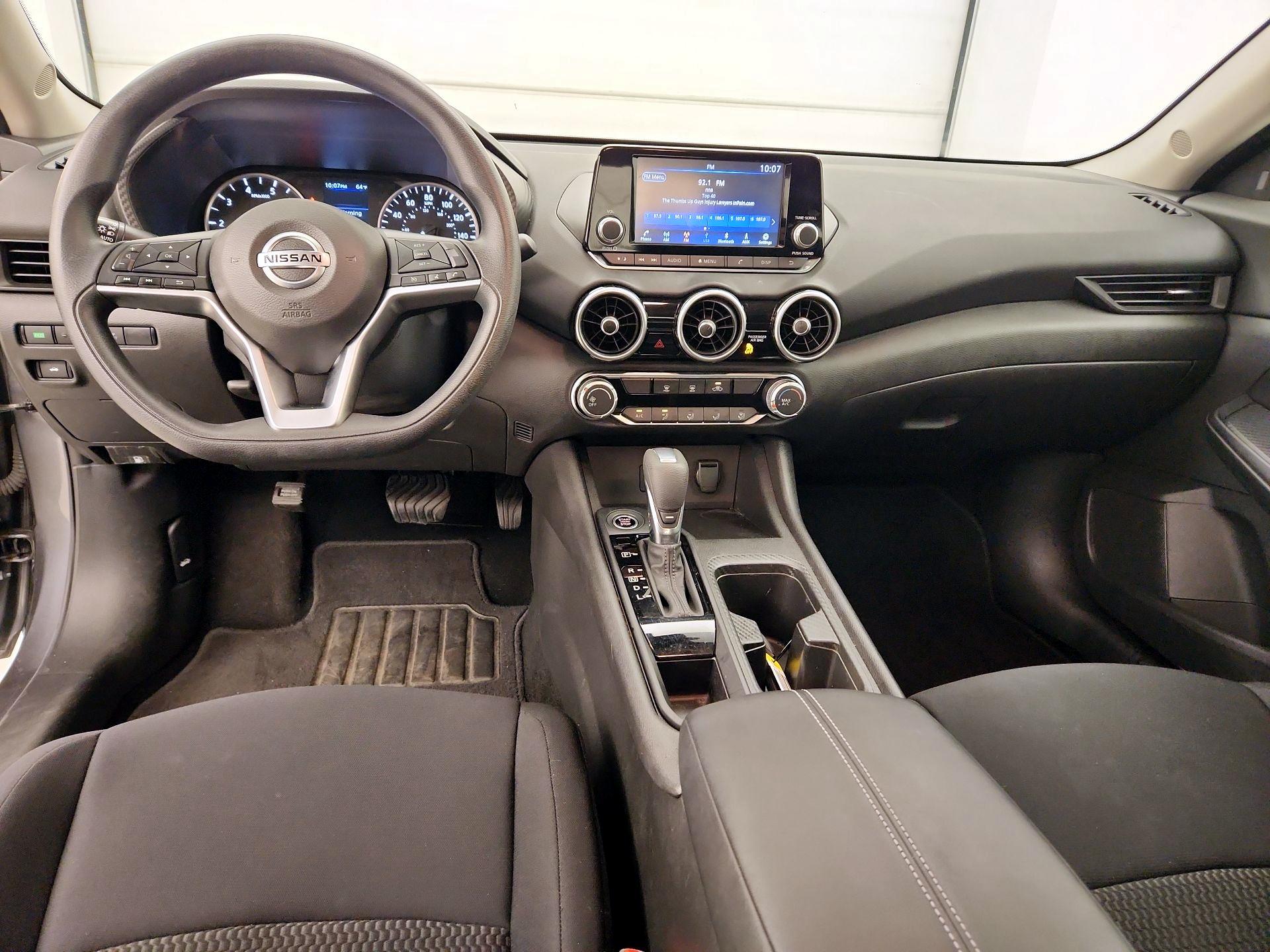 Thumbnail: 2022 Nissan Sentra - 9