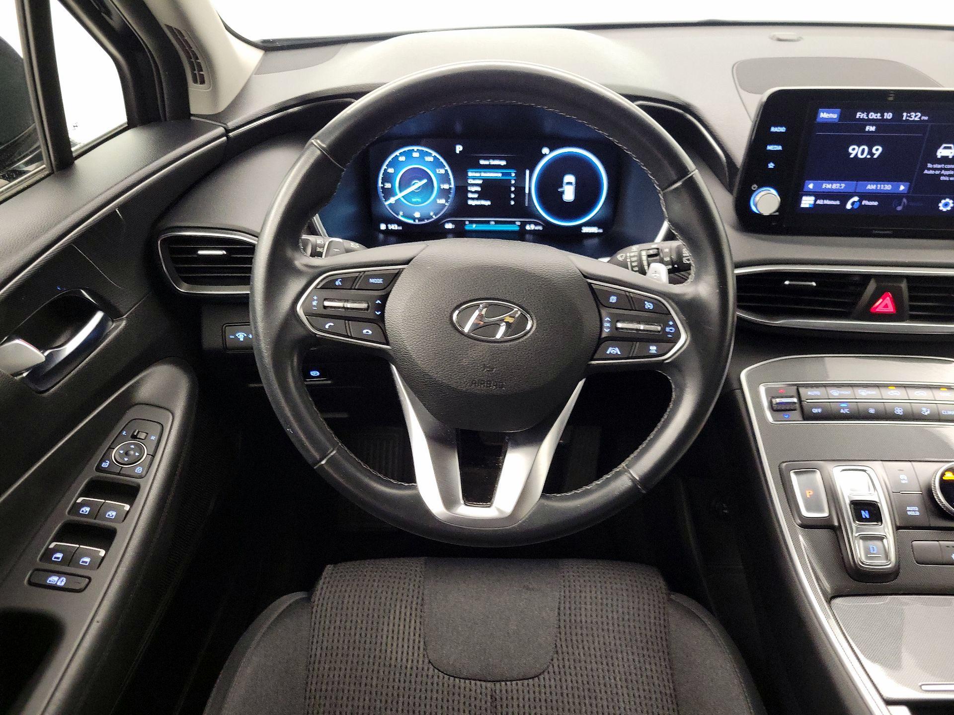 Thumbnail: 2022 Hyundai Santa Fe - 10