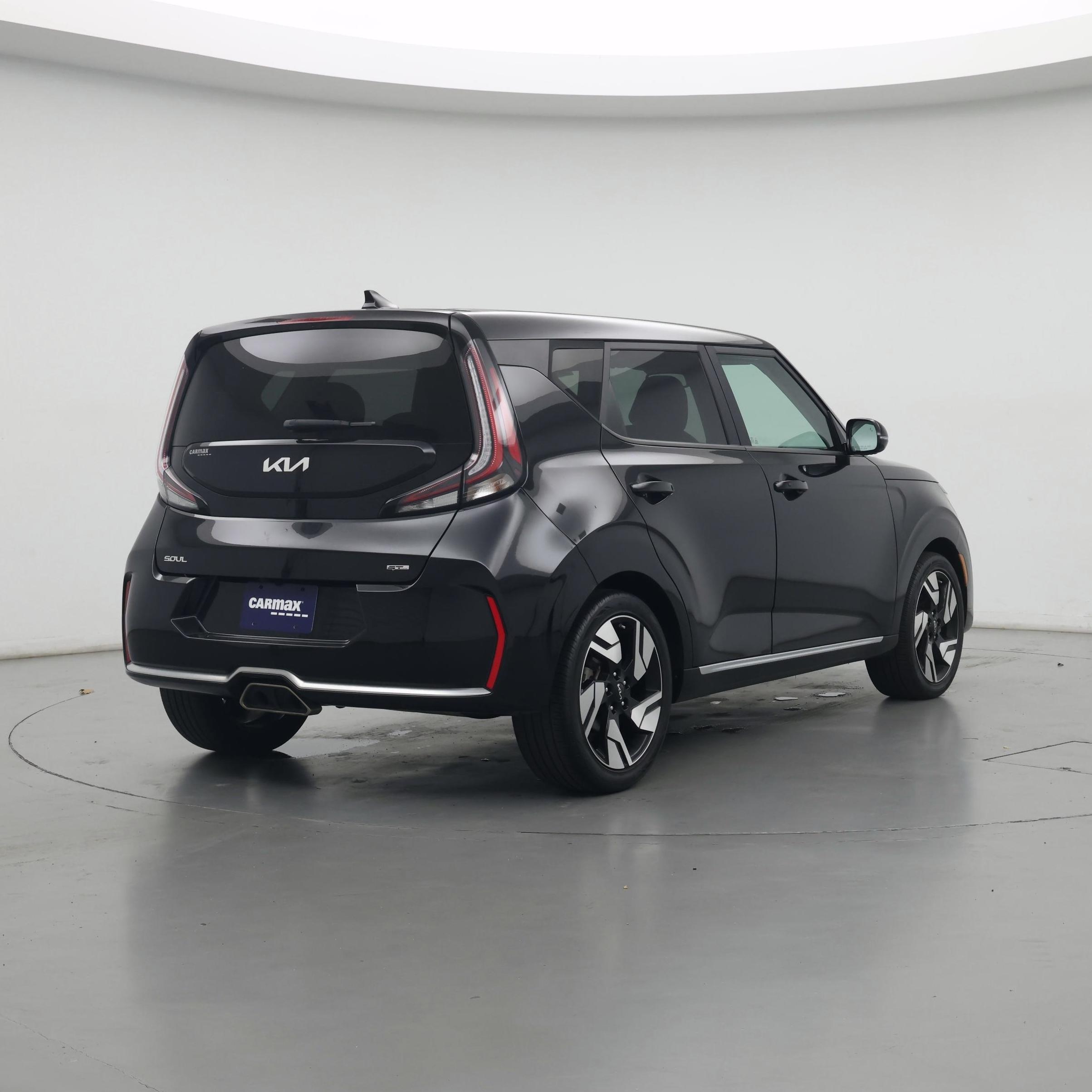 Thumbnail: 2023 Kia Soul - 8