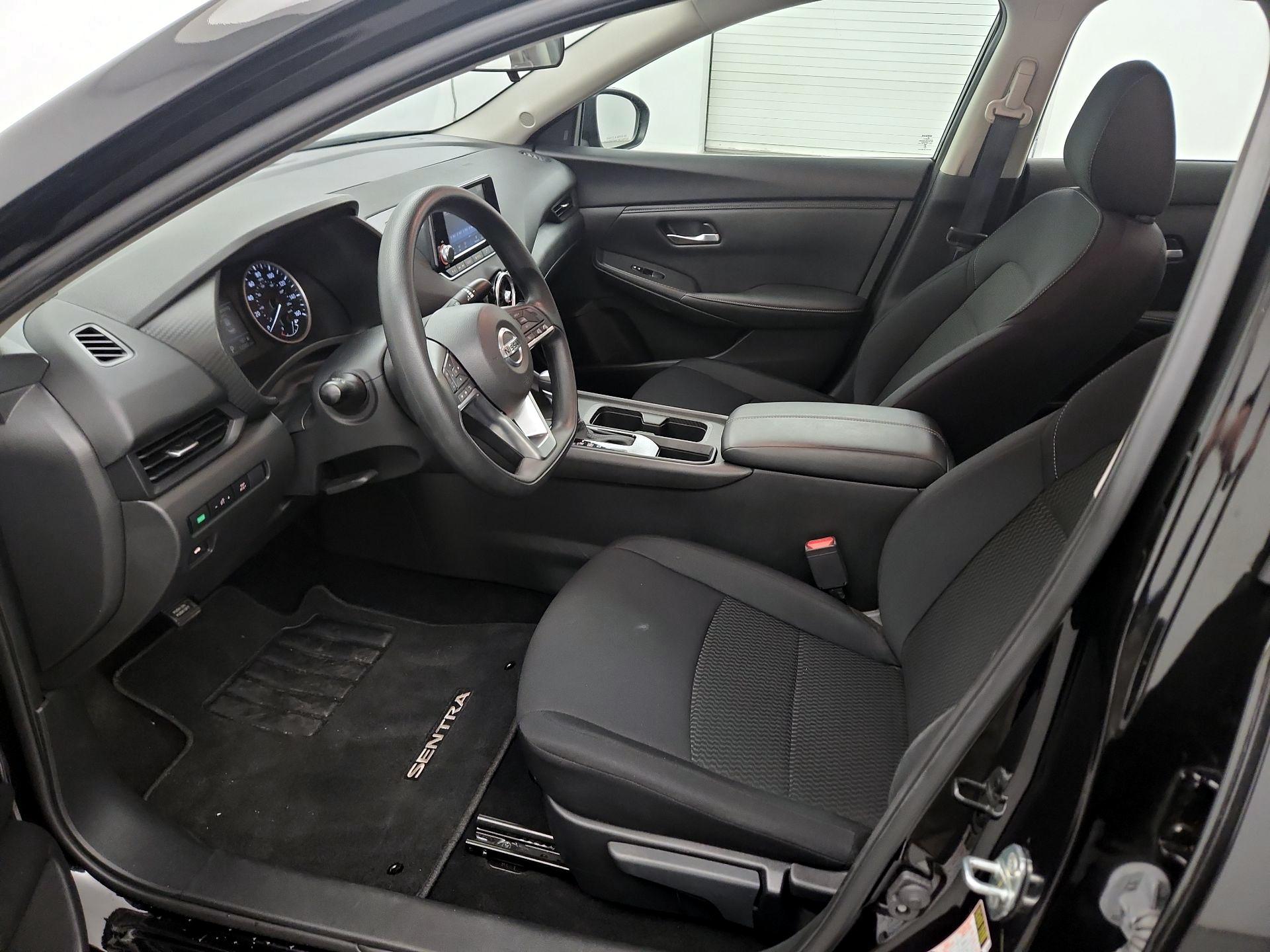 Thumbnail: 2023 Nissan Sentra - 11