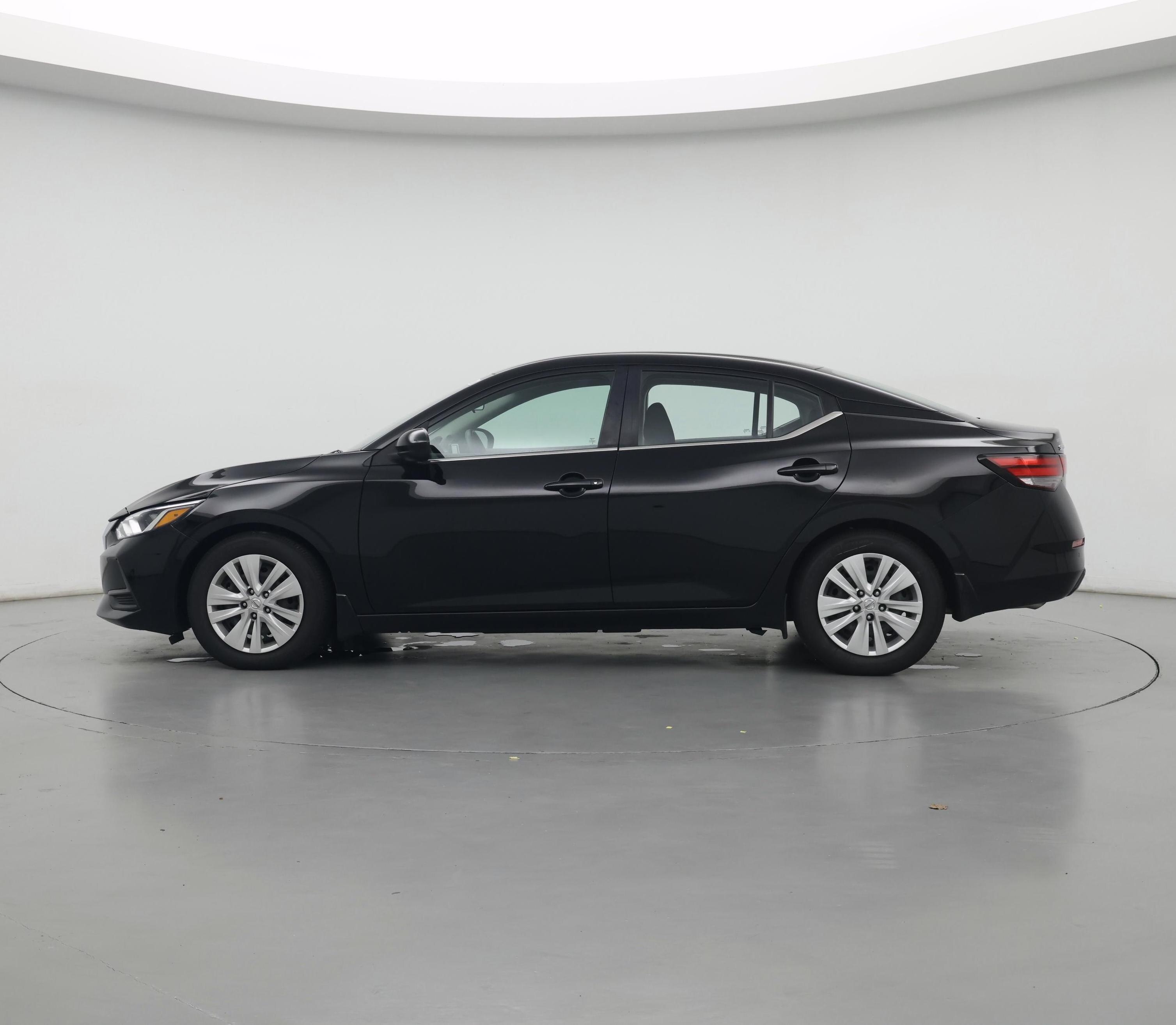 Thumbnail: 2023 Nissan Sentra - 3