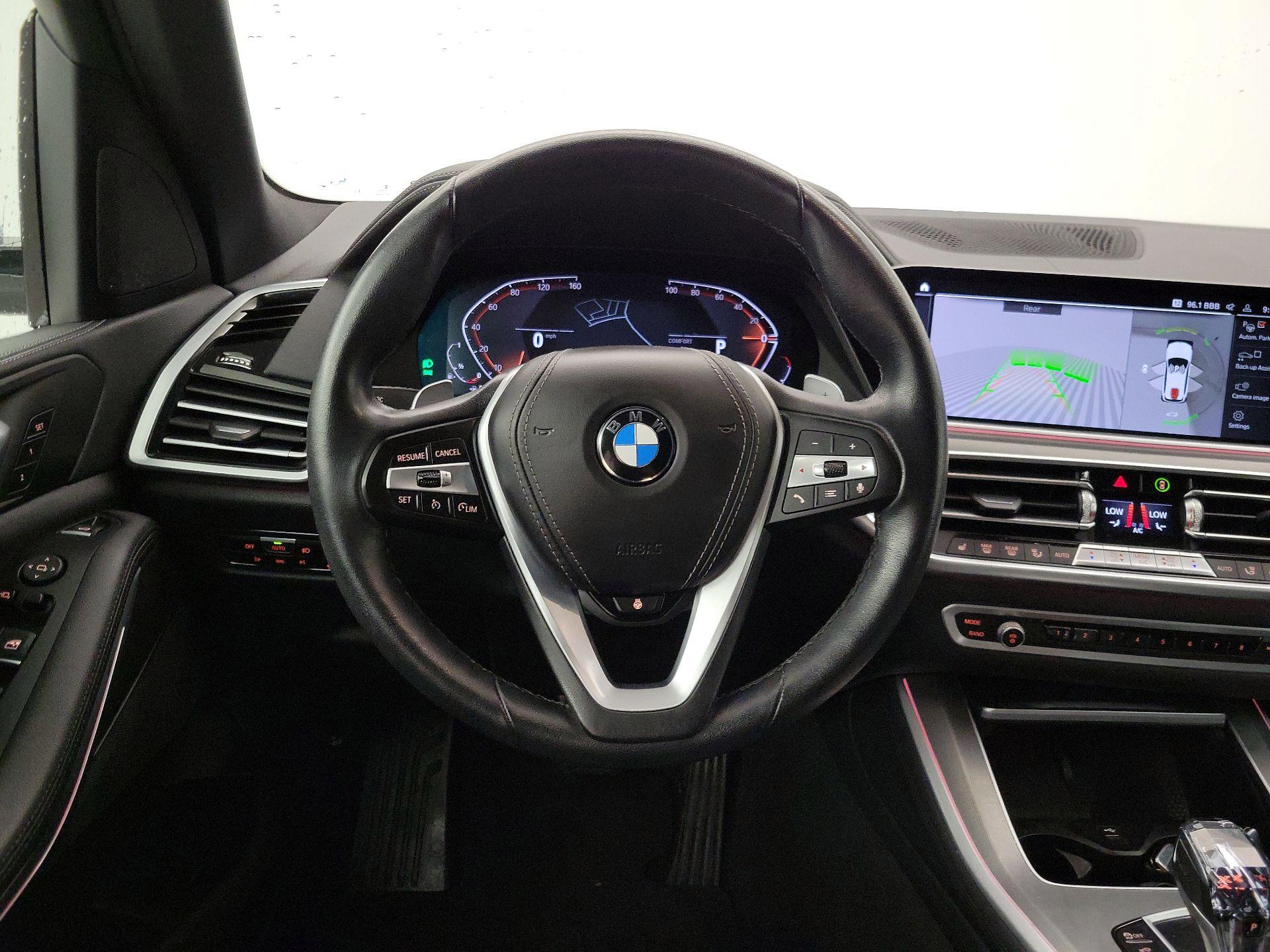 Thumbnail: 2022 BMW X5 - 10