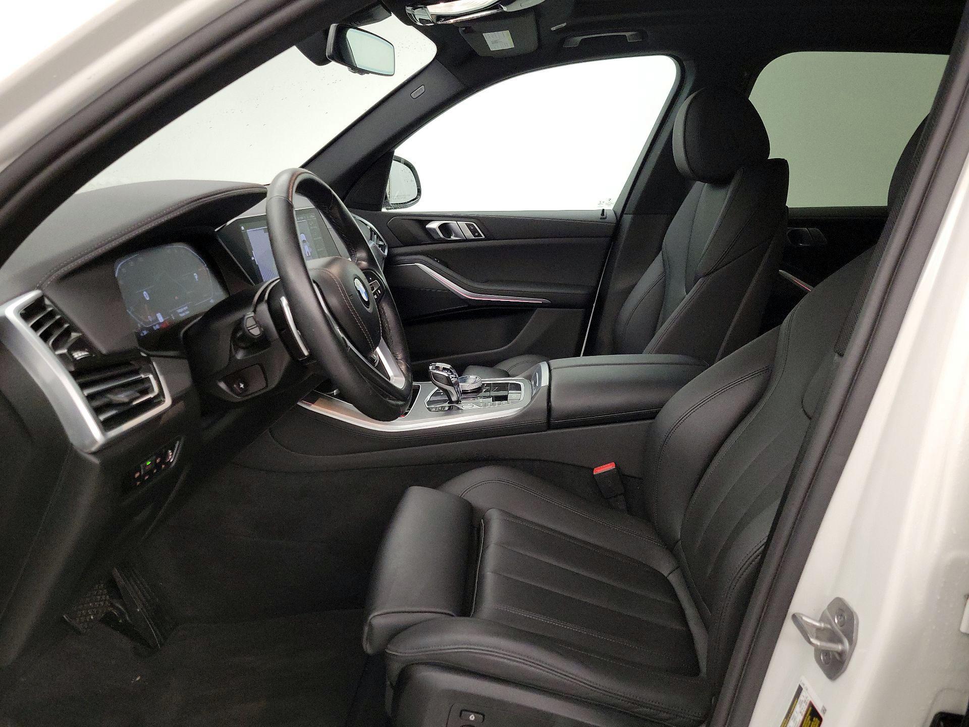 Thumbnail: 2022 BMW X5 - 11