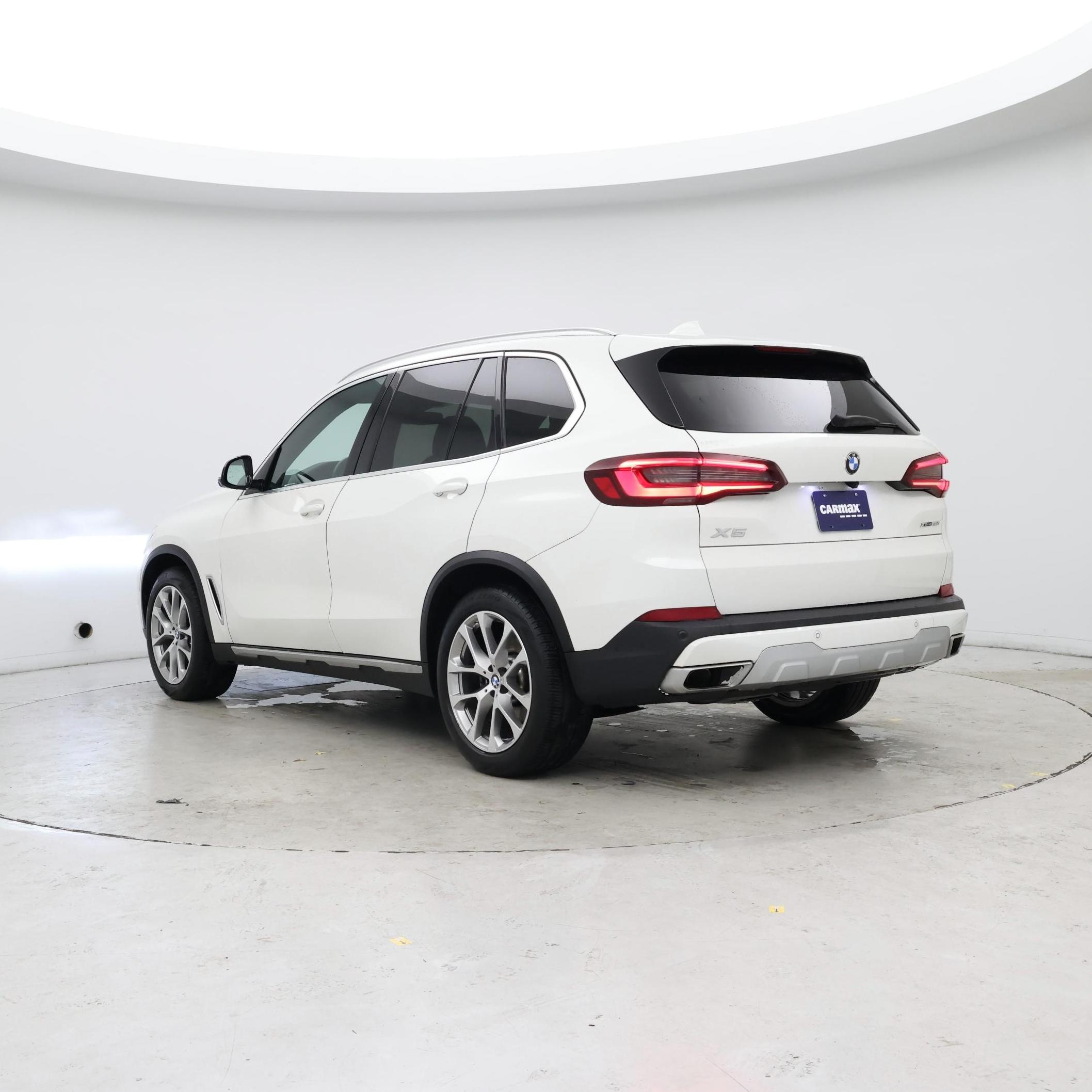 Thumbnail: 2022 BMW X5 - 2