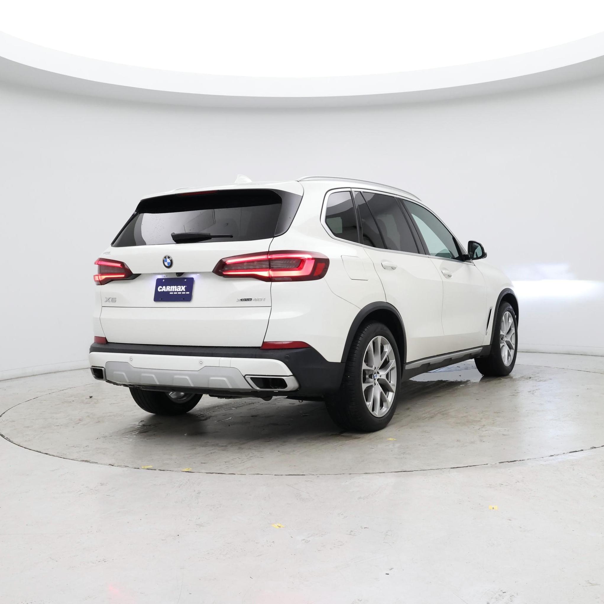 Thumbnail: 2022 BMW X5 - 8