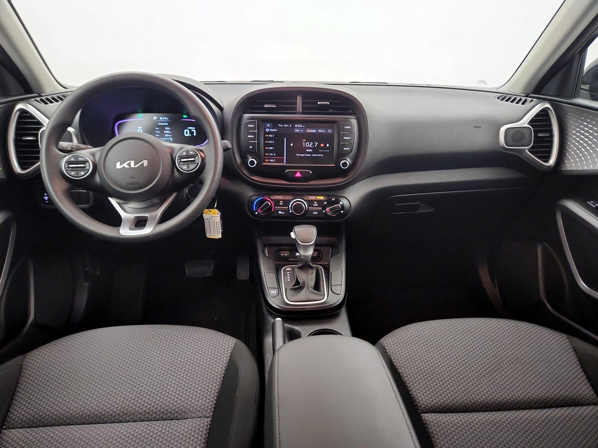 Thumbnail: 2023 Kia Soul - 9