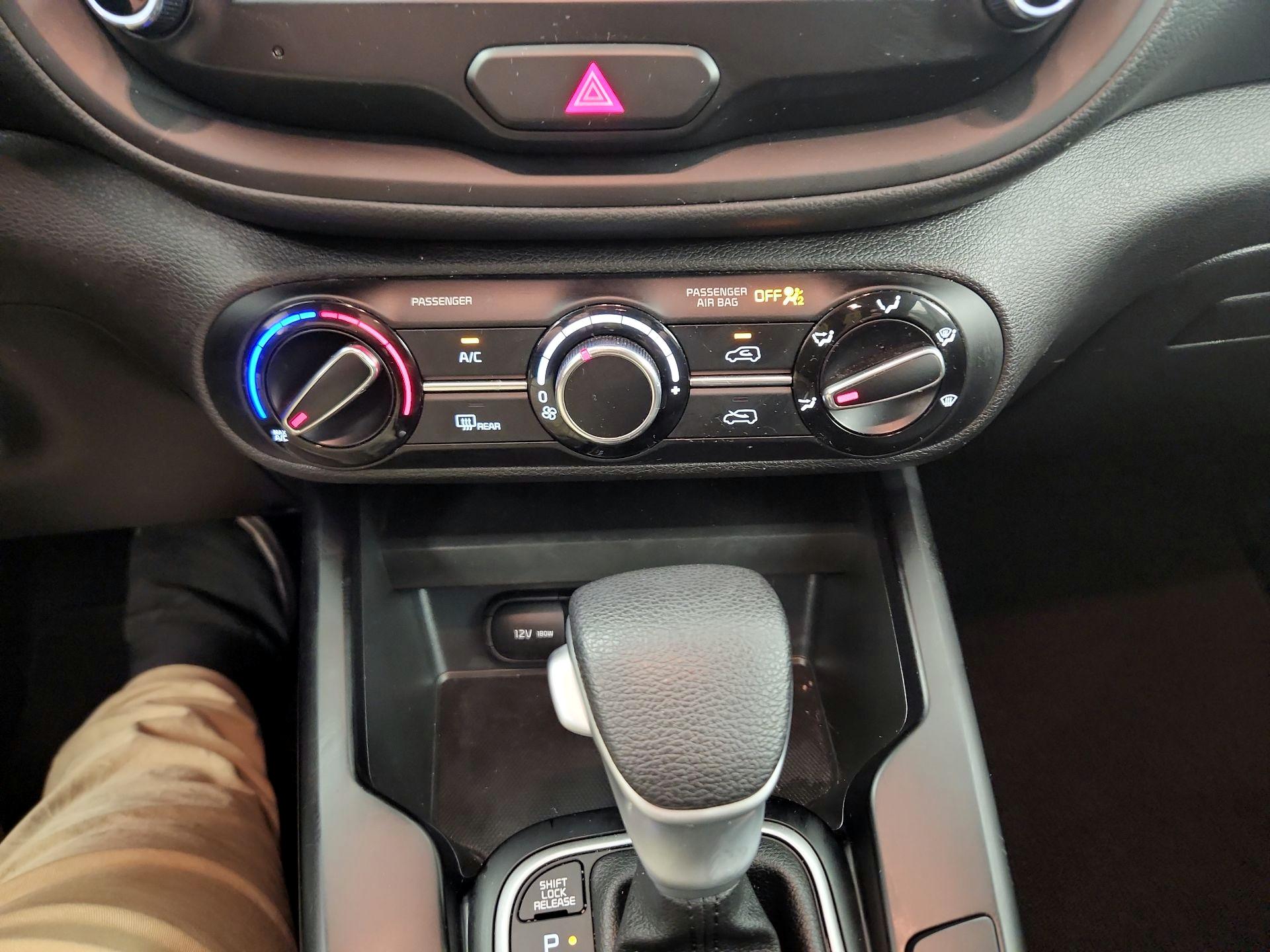 Thumbnail: 2023 Kia Soul - 16