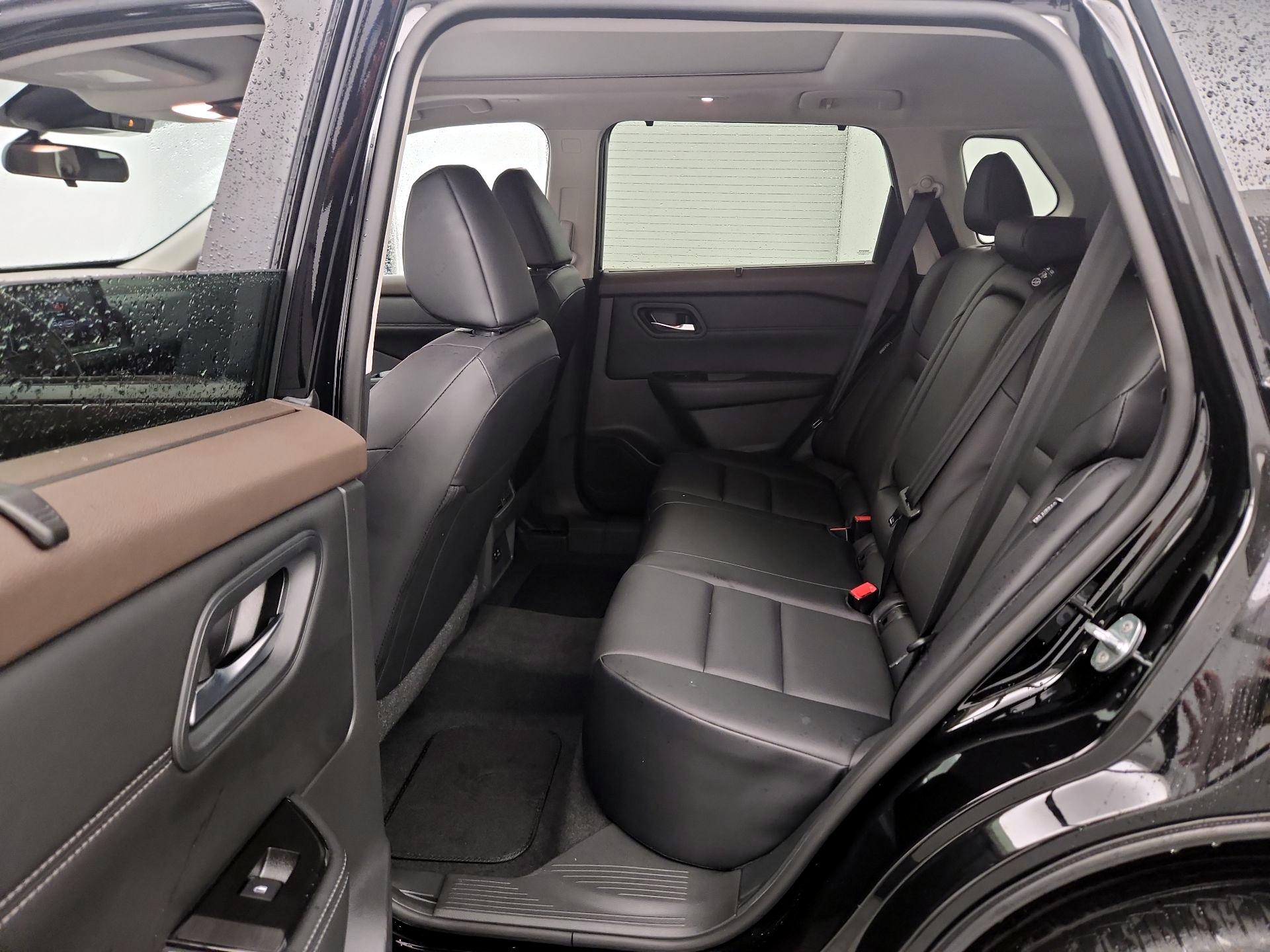 Thumbnail: 2023 Nissan Rogue - 20