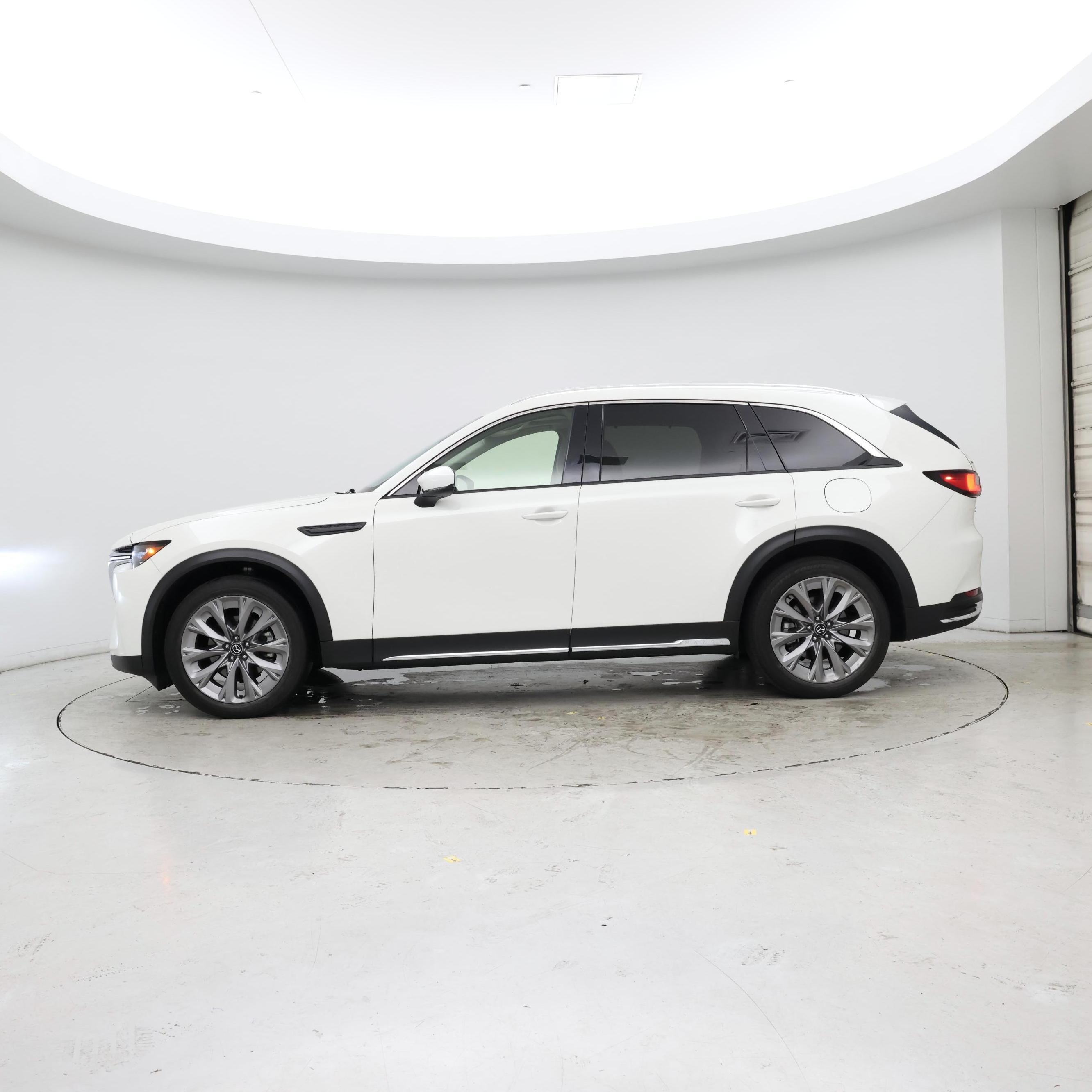 Thumbnail: 2024 Mazda CX-90 - 3