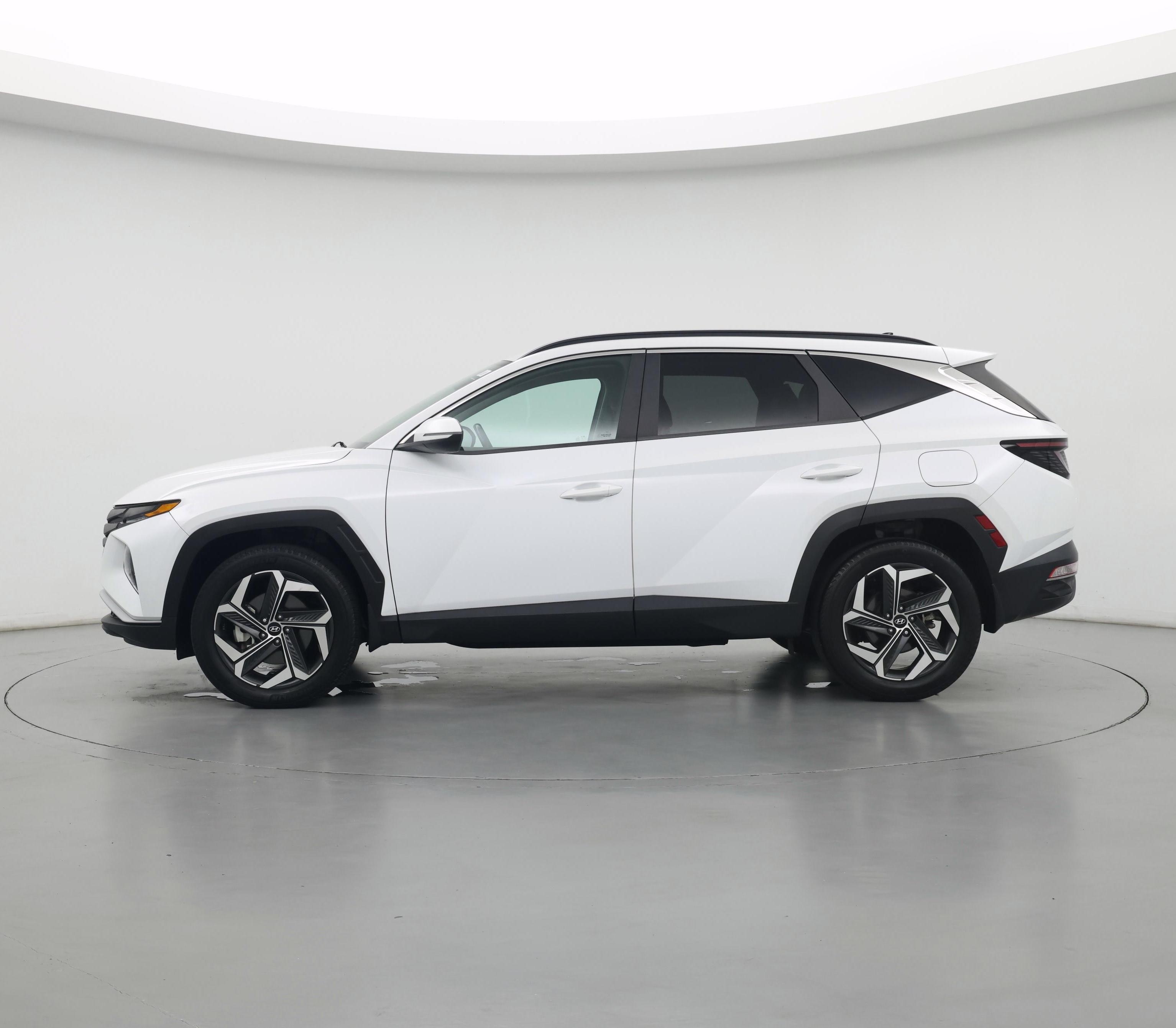Thumbnail: 2022 Hyundai Tucson - 3