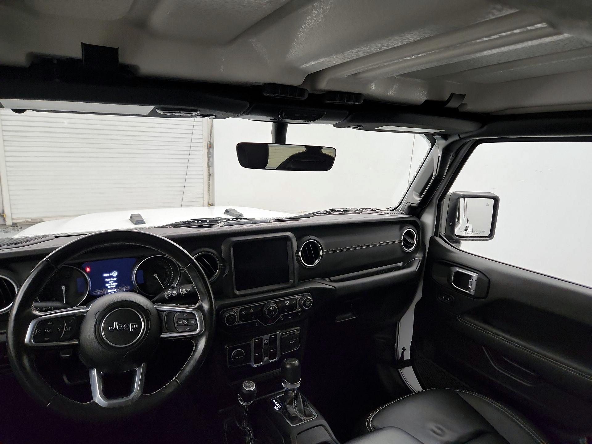 Thumbnail: 2023 Jeep Wrangler - 9