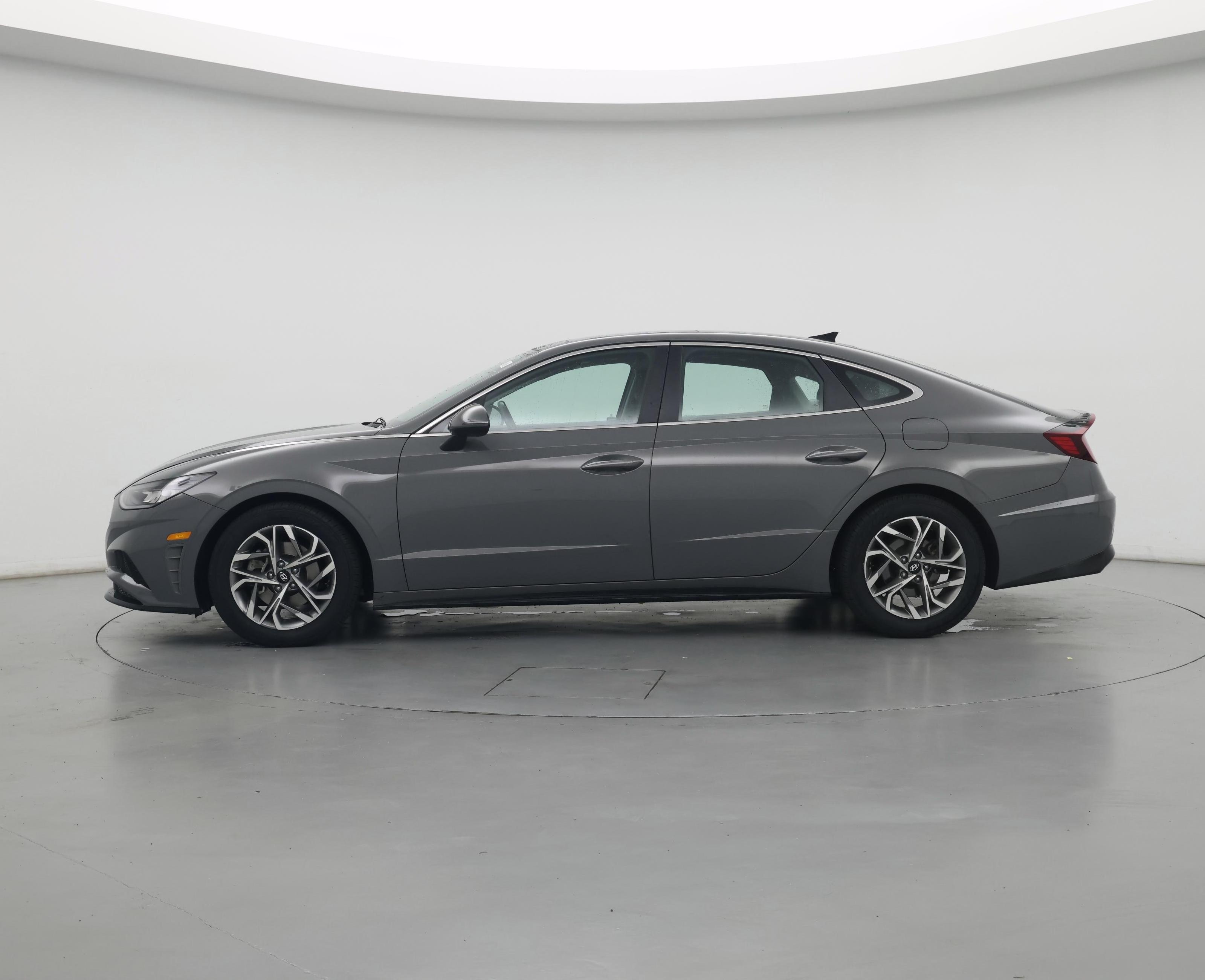 Thumbnail: 2022 Hyundai Sonata - 3