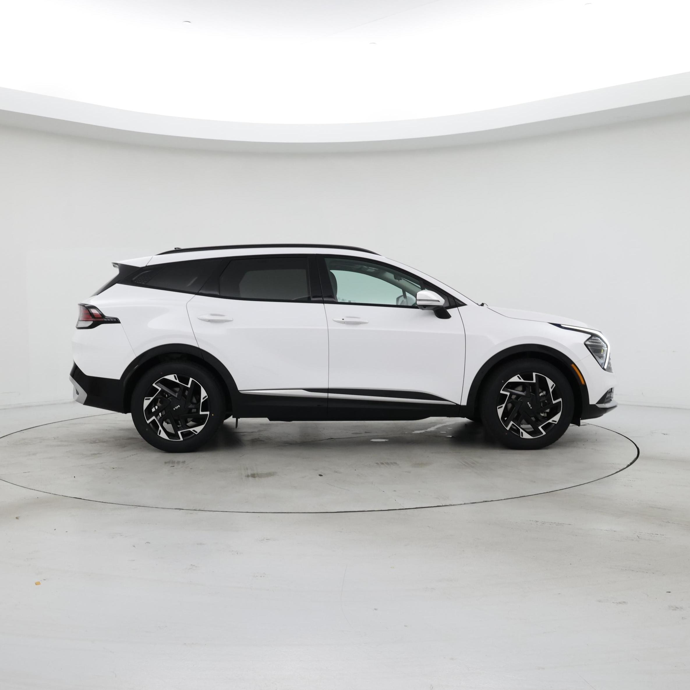 Thumbnail: 2023 Kia Sportage - 7