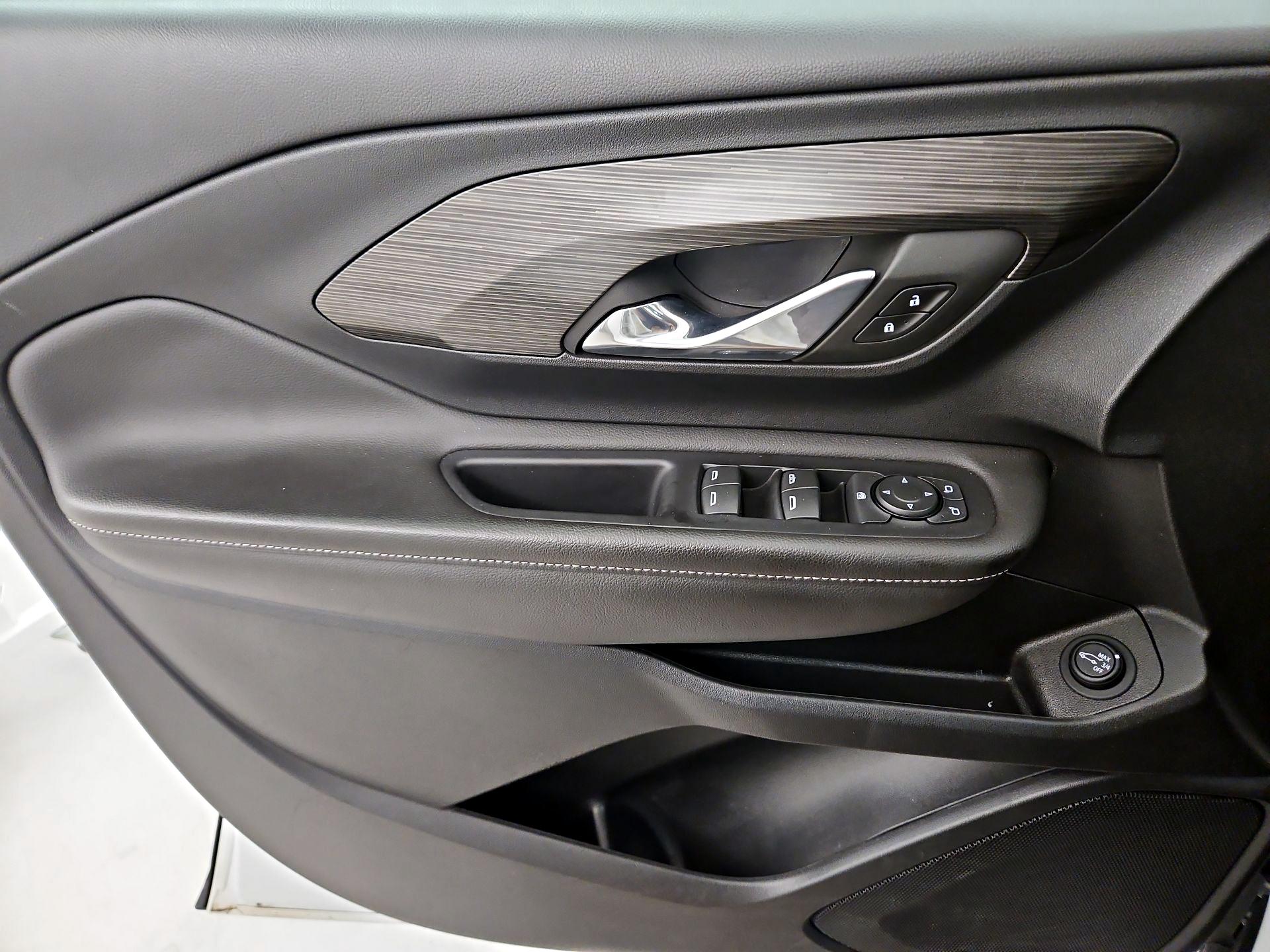 Thumbnail: 2023 GMC Terrain - 12