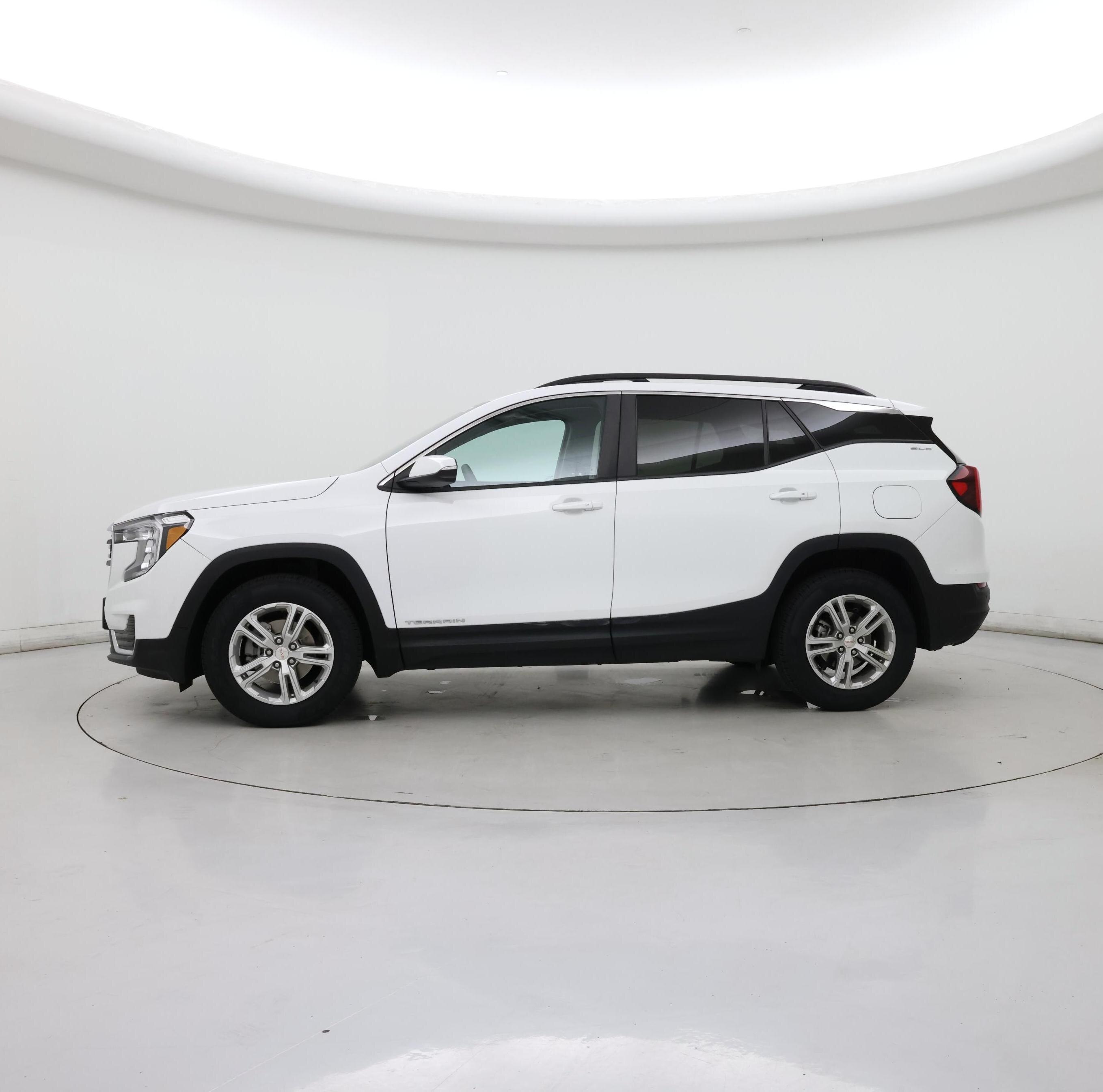Thumbnail: 2023 GMC Terrain - 3