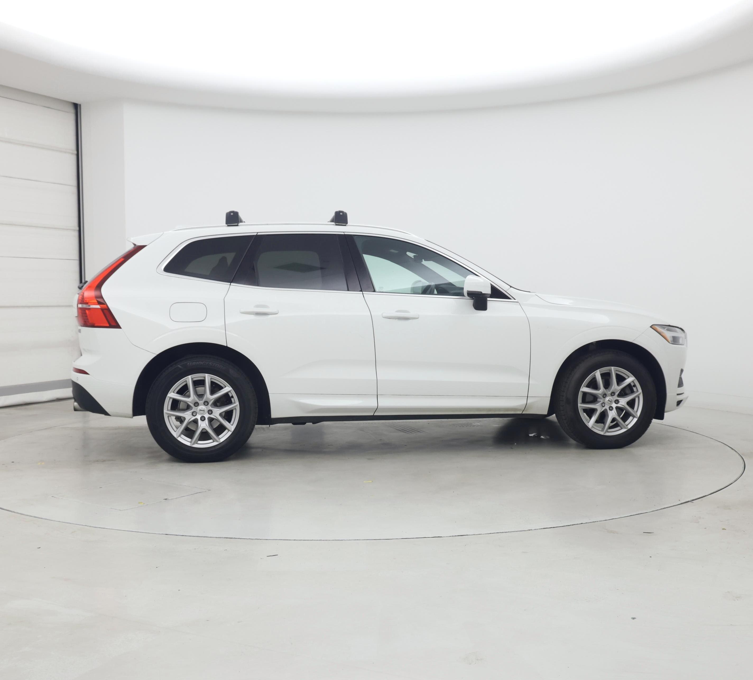 Thumbnail: 2020 Volvo XC60 - 7