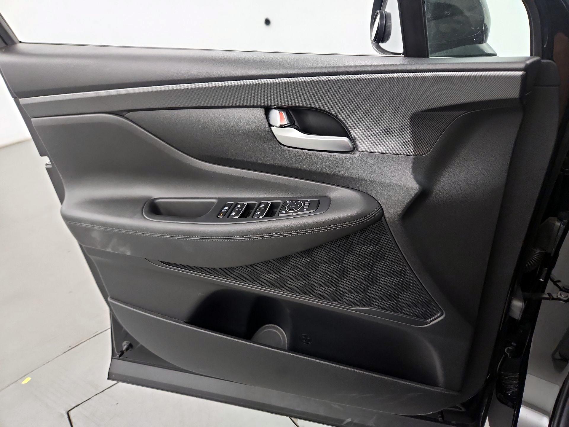 Thumbnail: 2023 Hyundai Santa Fe - 12