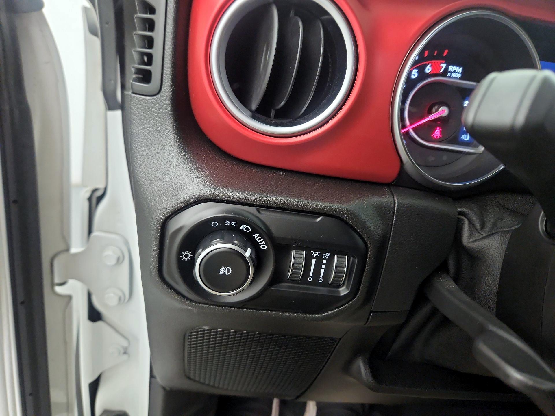Thumbnail: 2021 Jeep Wrangler - 13
