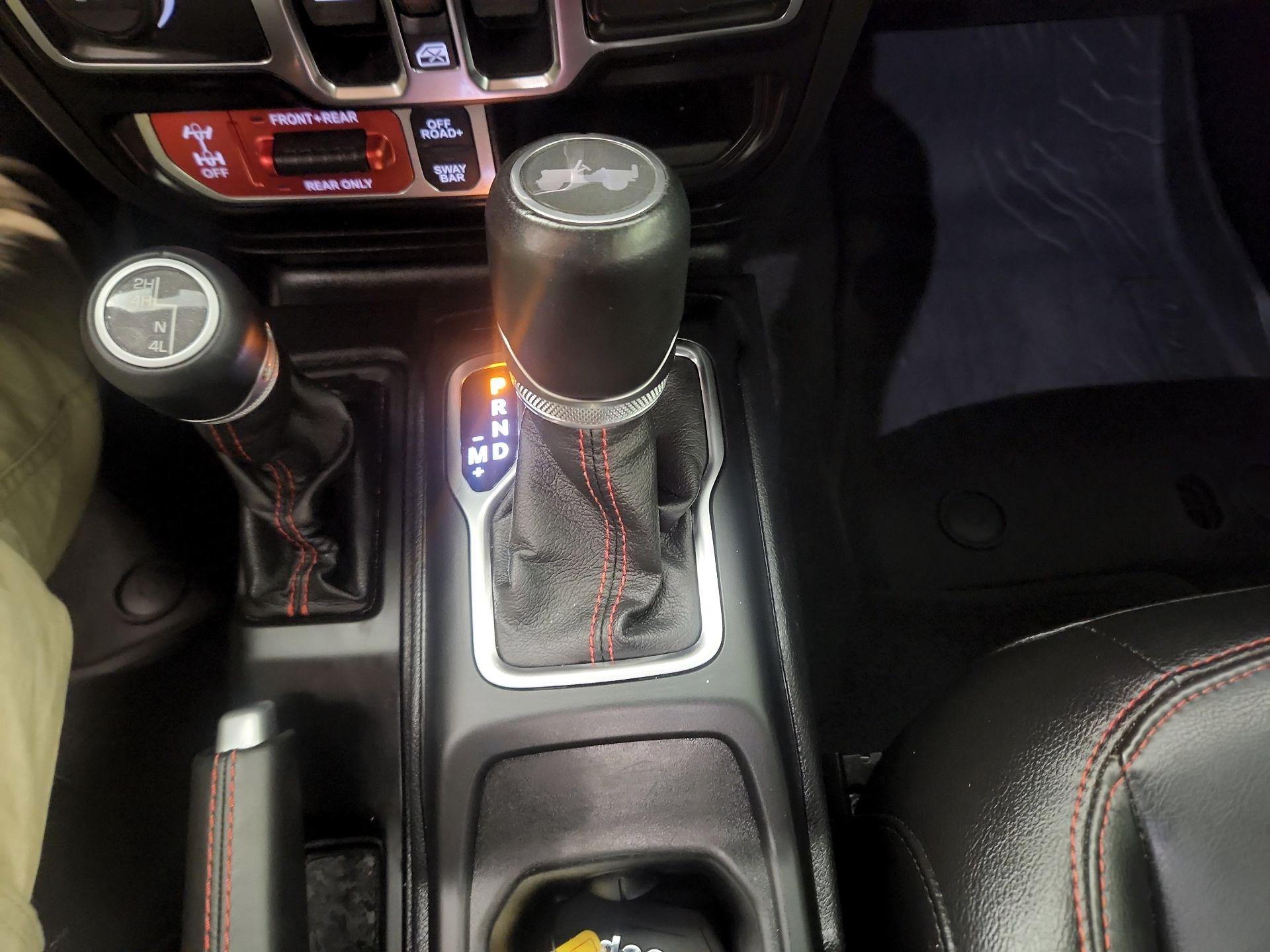 Thumbnail: 2021 Jeep Wrangler - 18