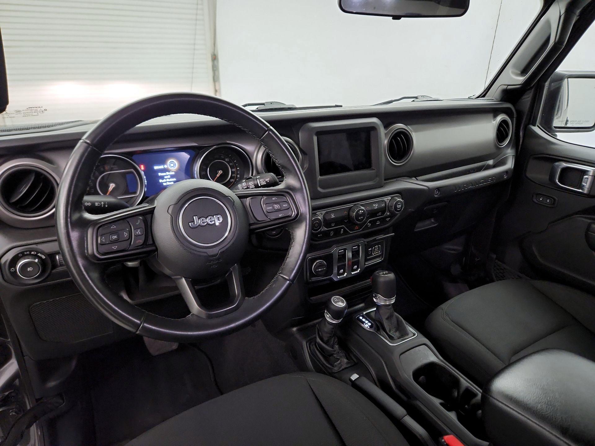 Thumbnail: 2021 Jeep Wrangler - 10