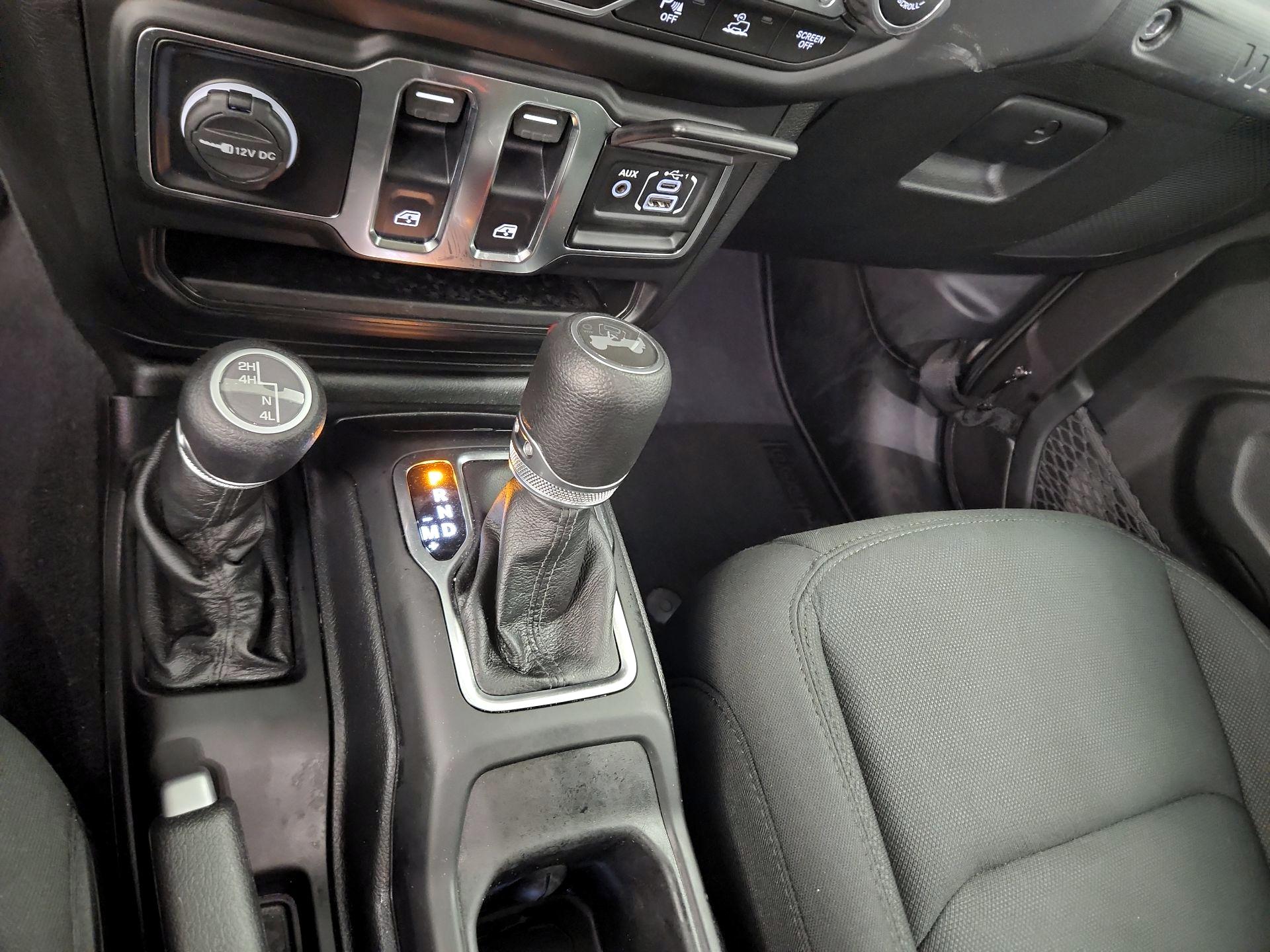 Thumbnail: 2021 Jeep Wrangler - 17
