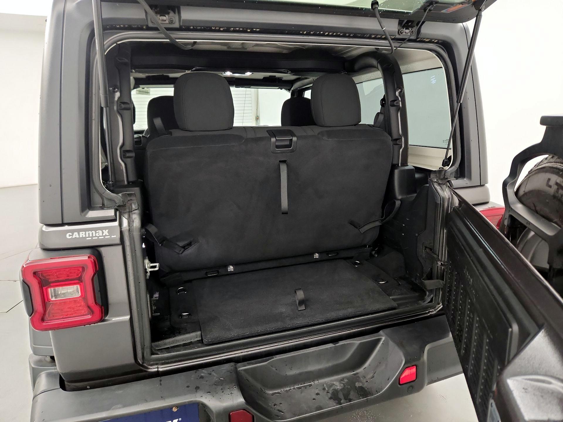 Thumbnail: 2021 Jeep Wrangler - 20
