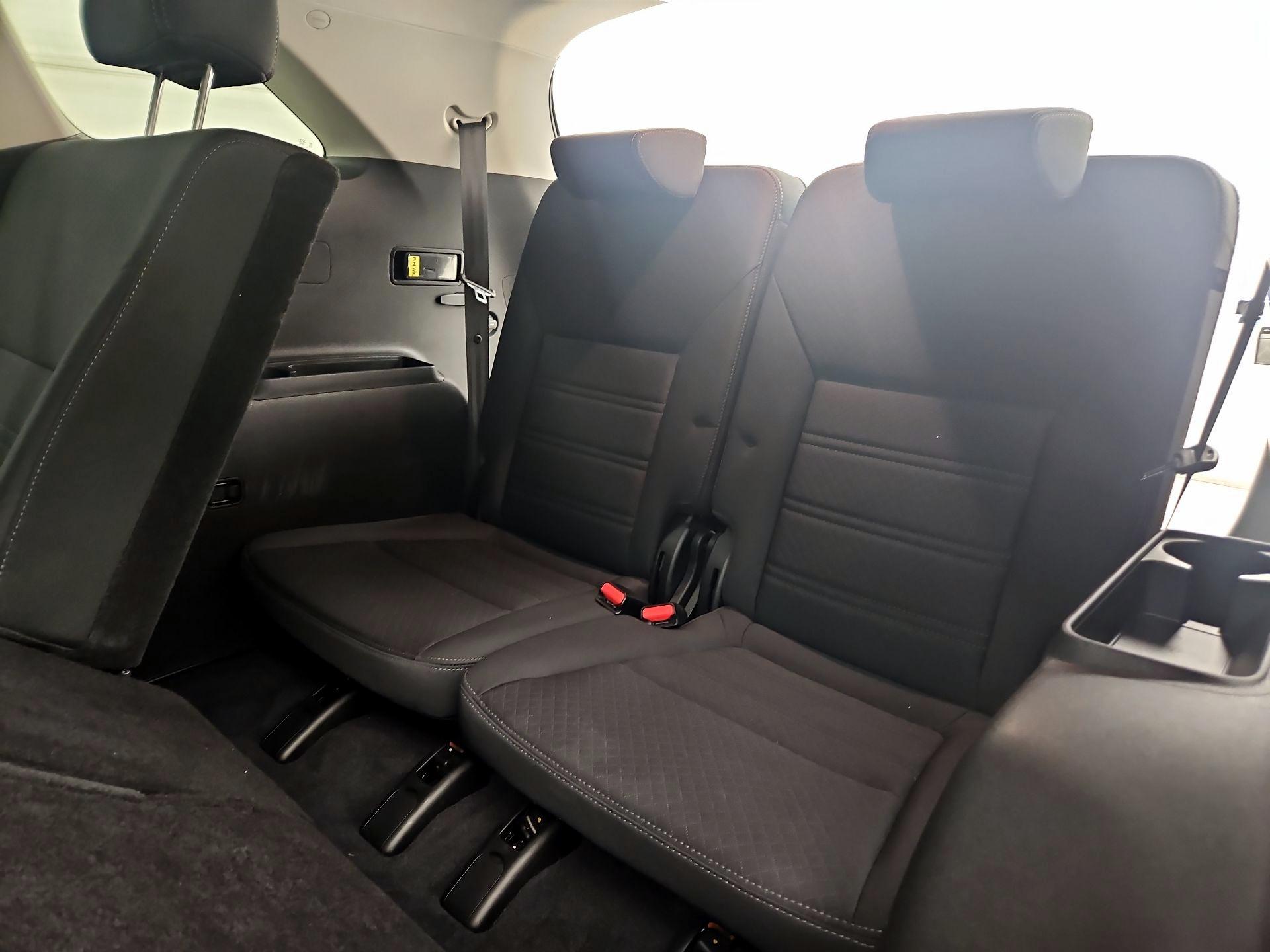 Thumbnail: 2019 Kia Sorento - 20