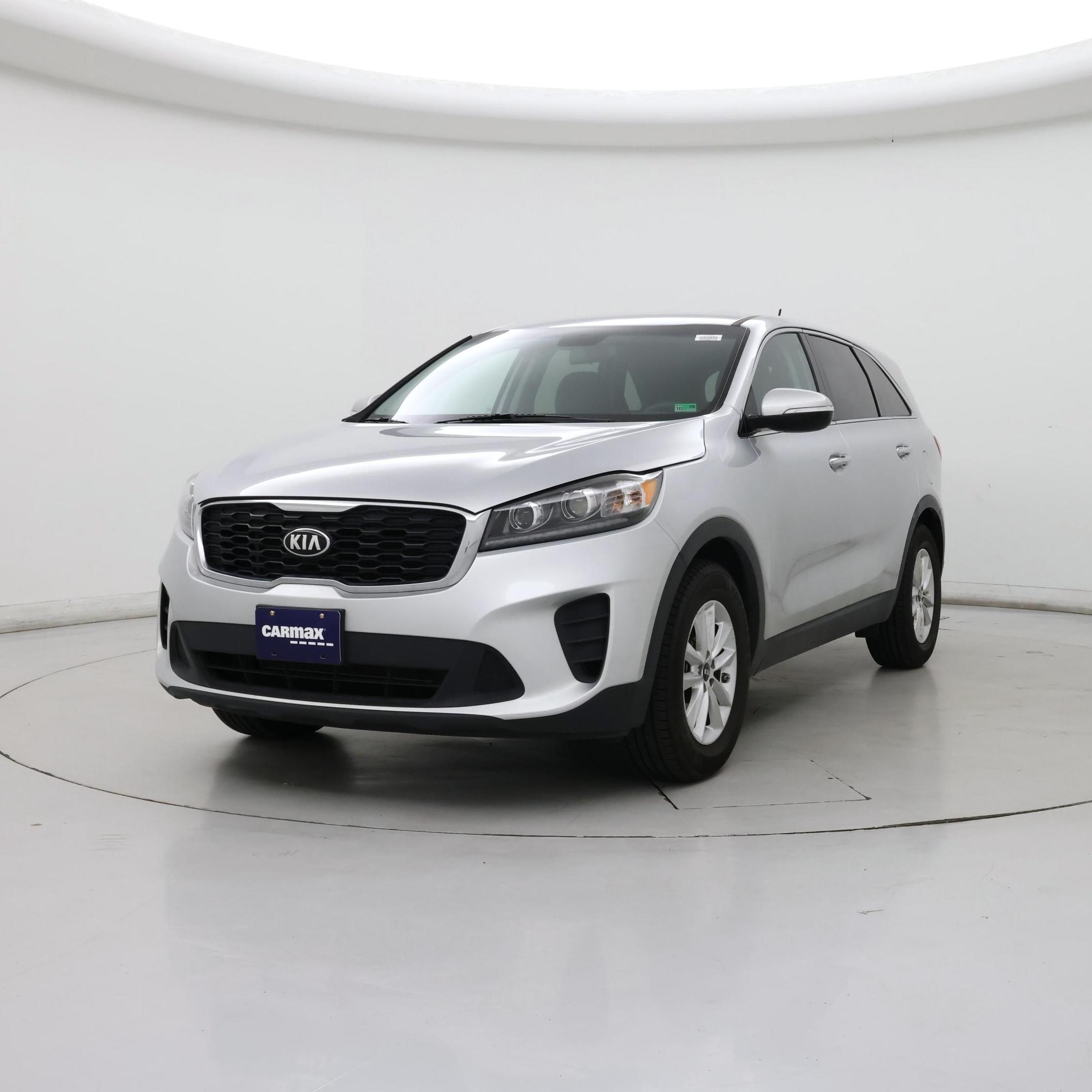 Thumbnail: 2019 Kia Sorento - 4