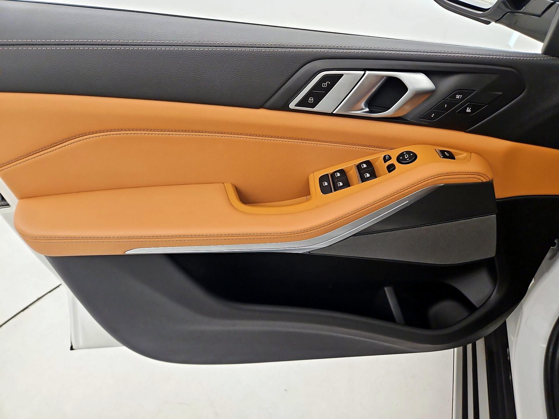 Thumbnail: 2021 BMW X5 - 12