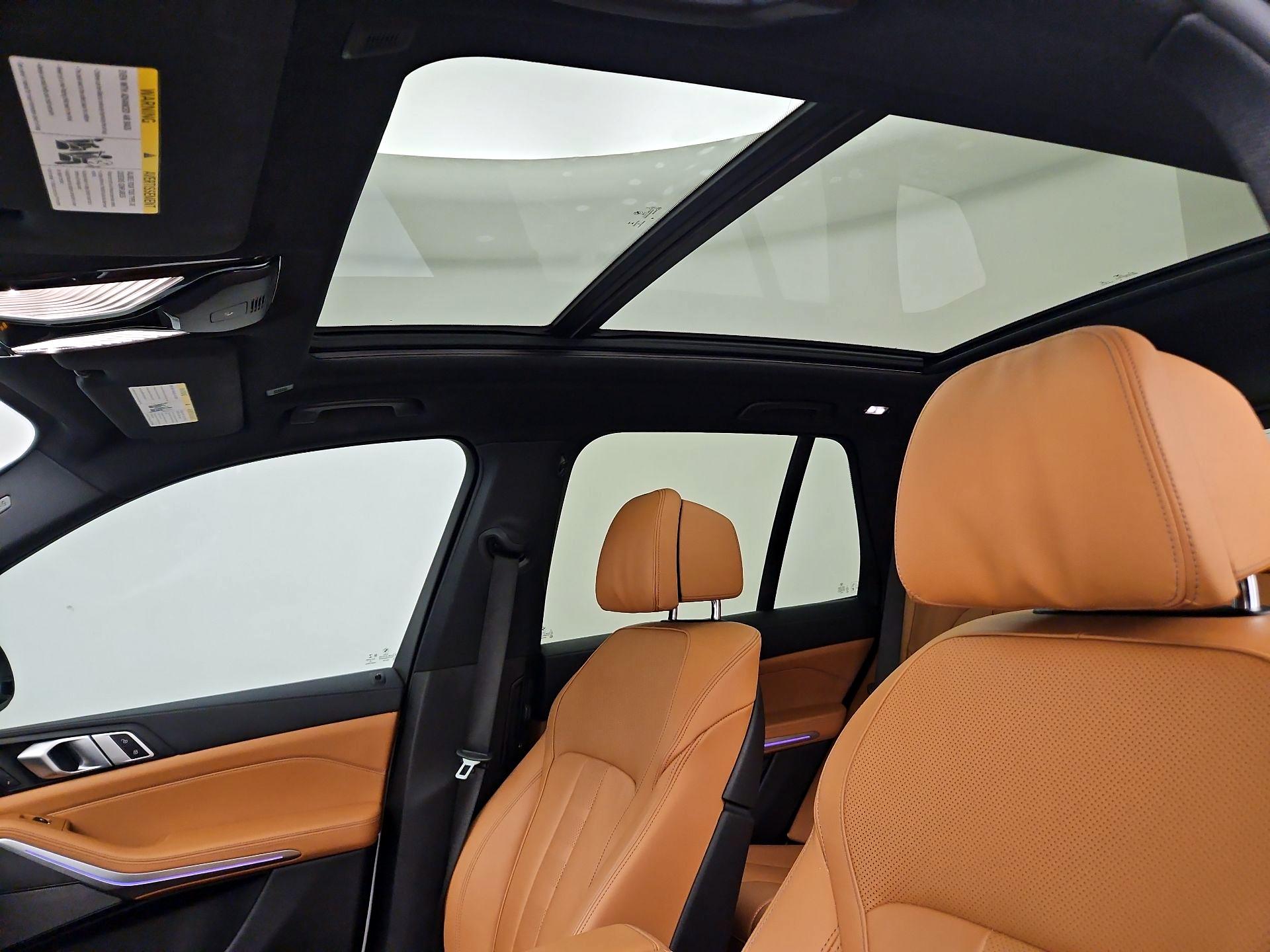 Thumbnail: 2021 BMW X5 - 20