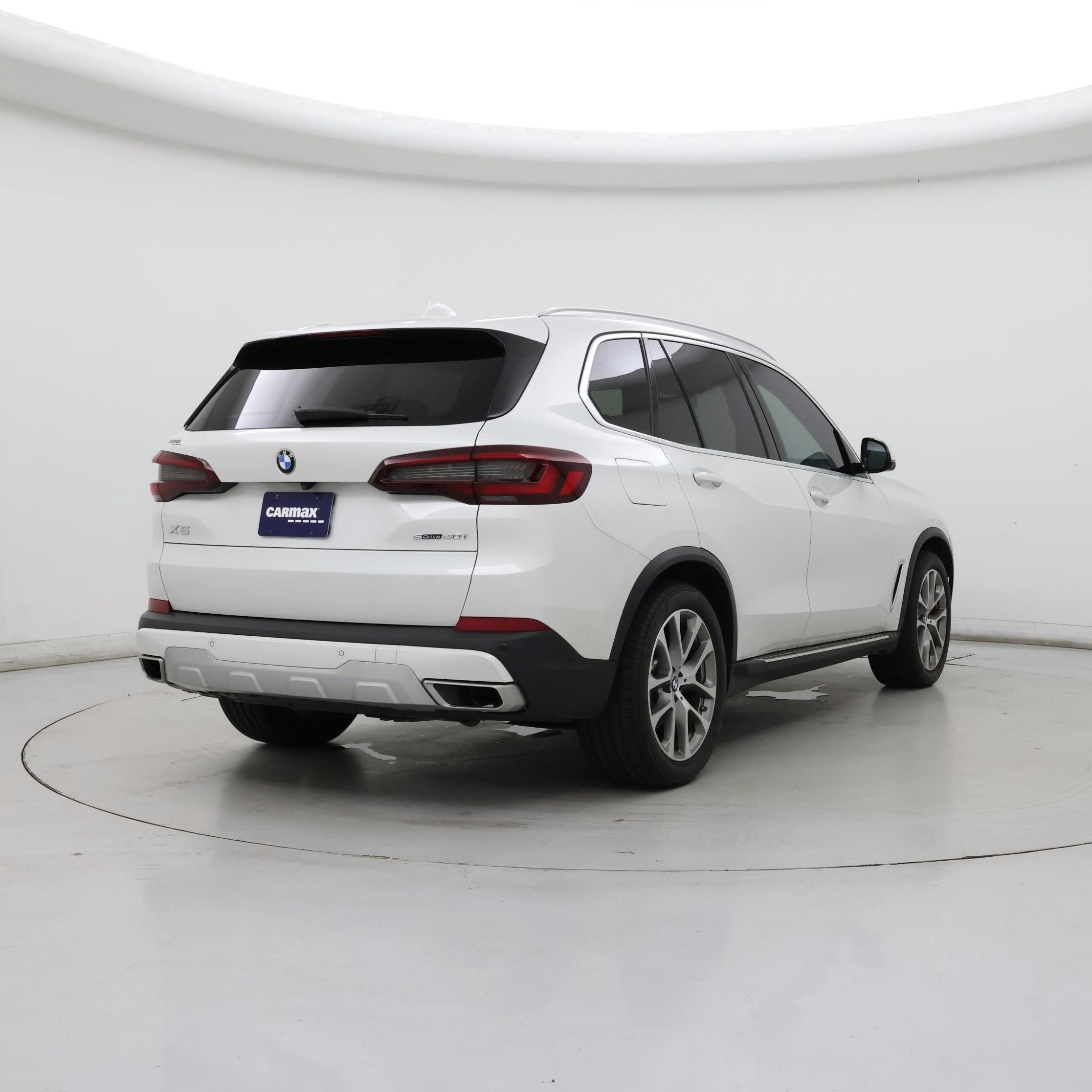 Thumbnail: 2021 BMW X5 - 8