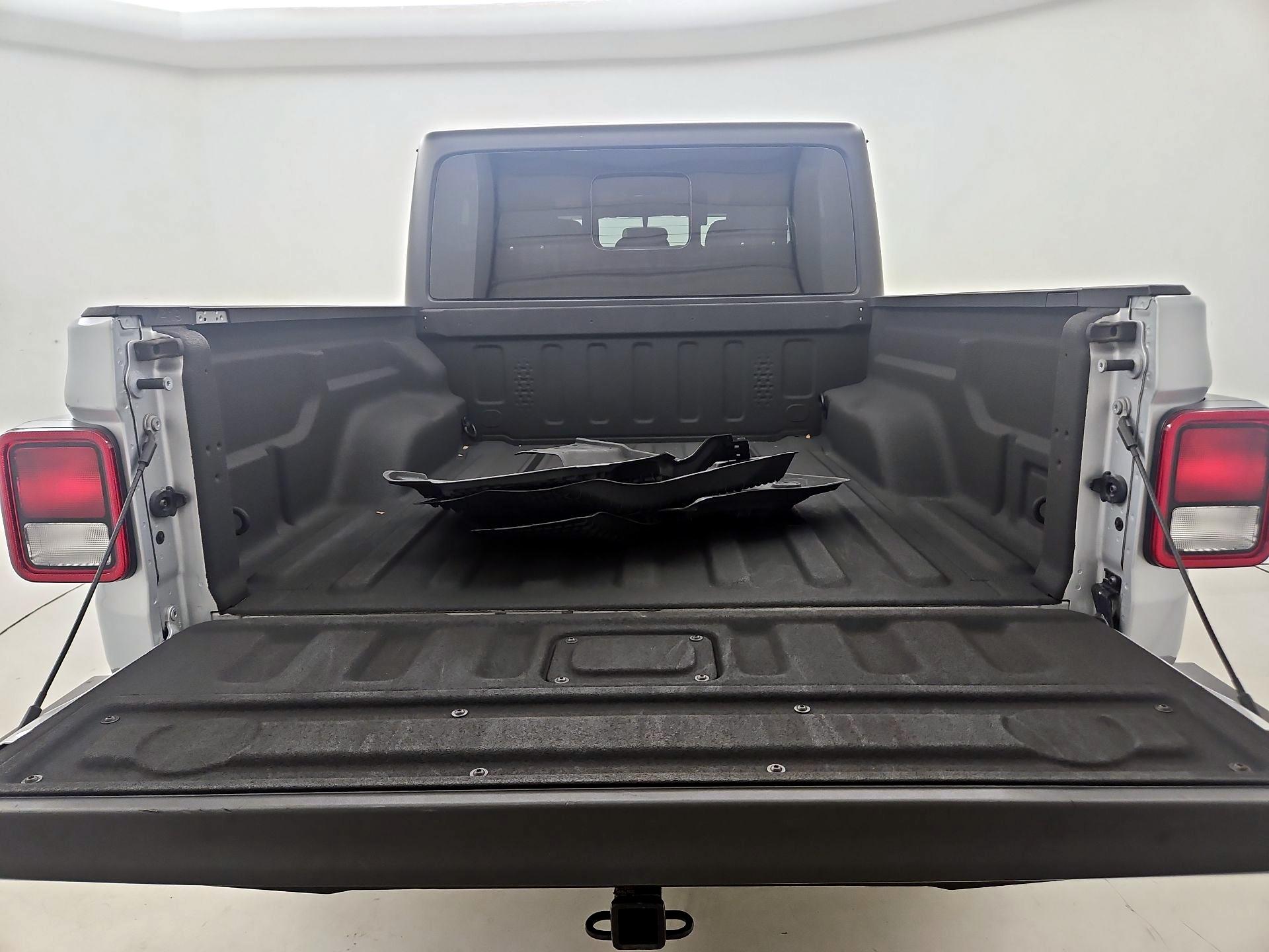 Thumbnail: 2022 Jeep Gladiator - 20