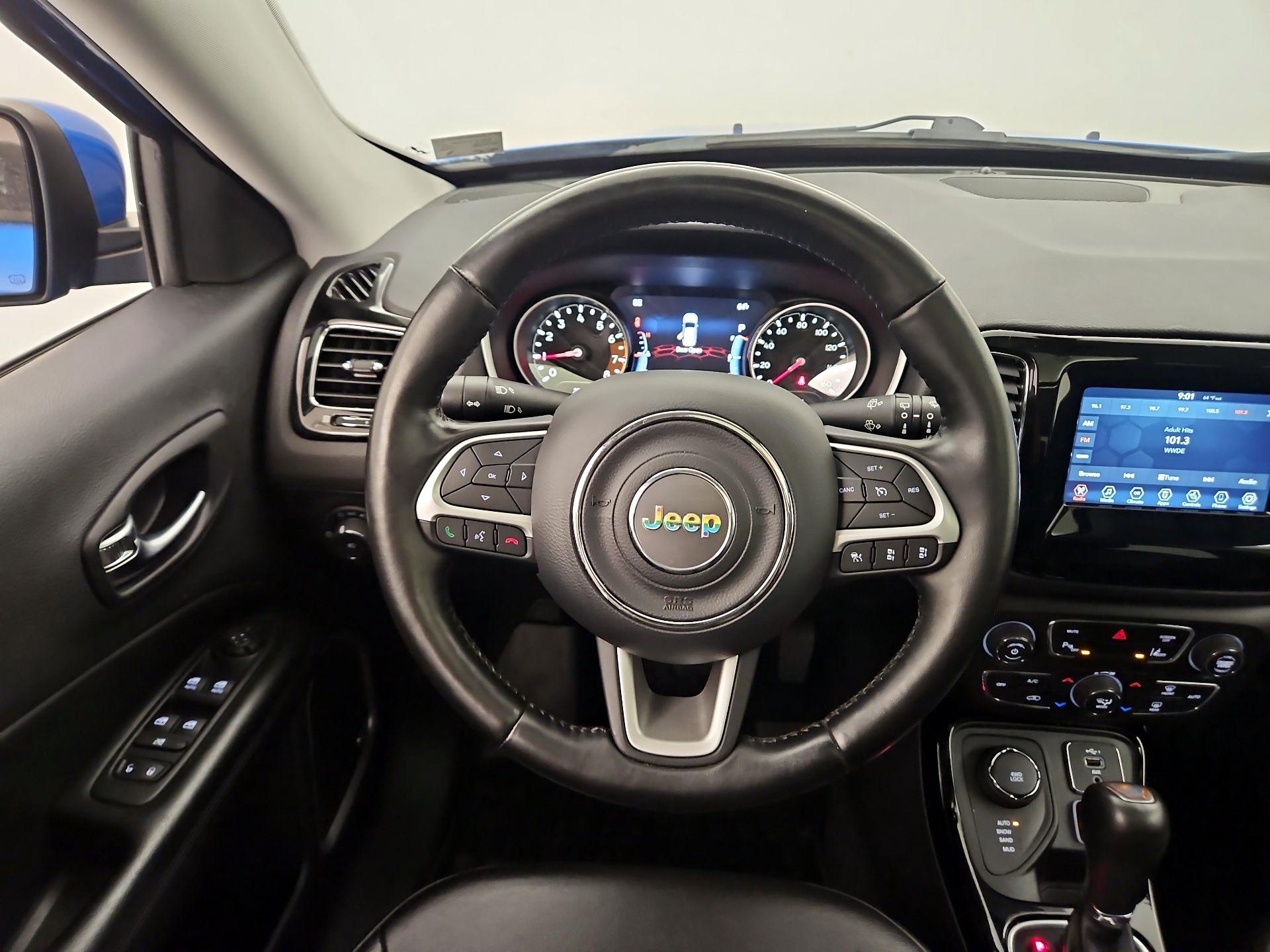 Thumbnail: 2021 Jeep Compass - 10