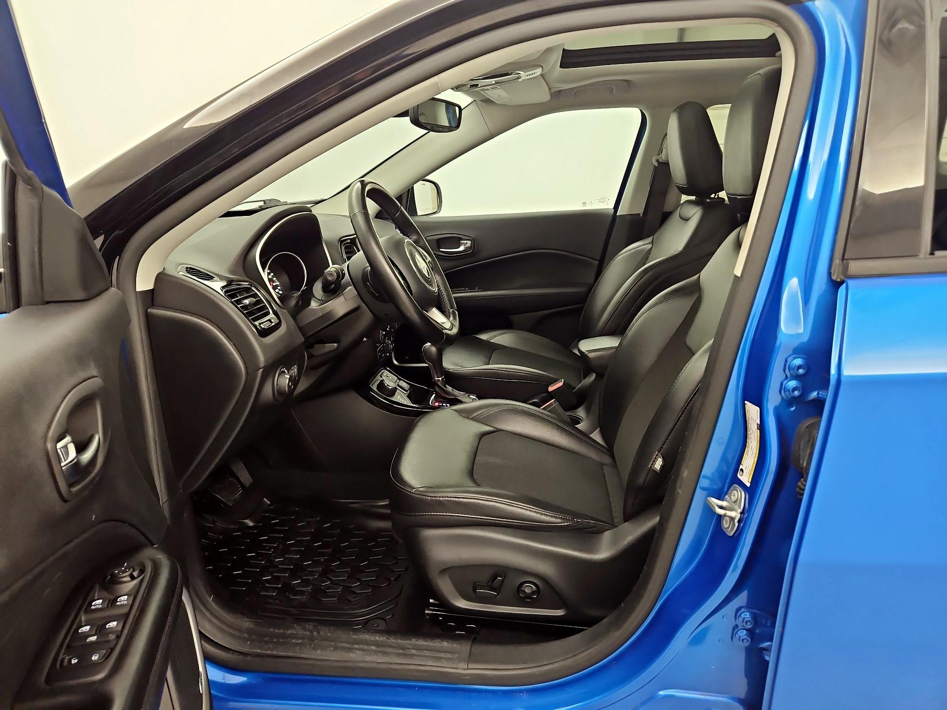 Thumbnail: 2021 Jeep Compass - 11
