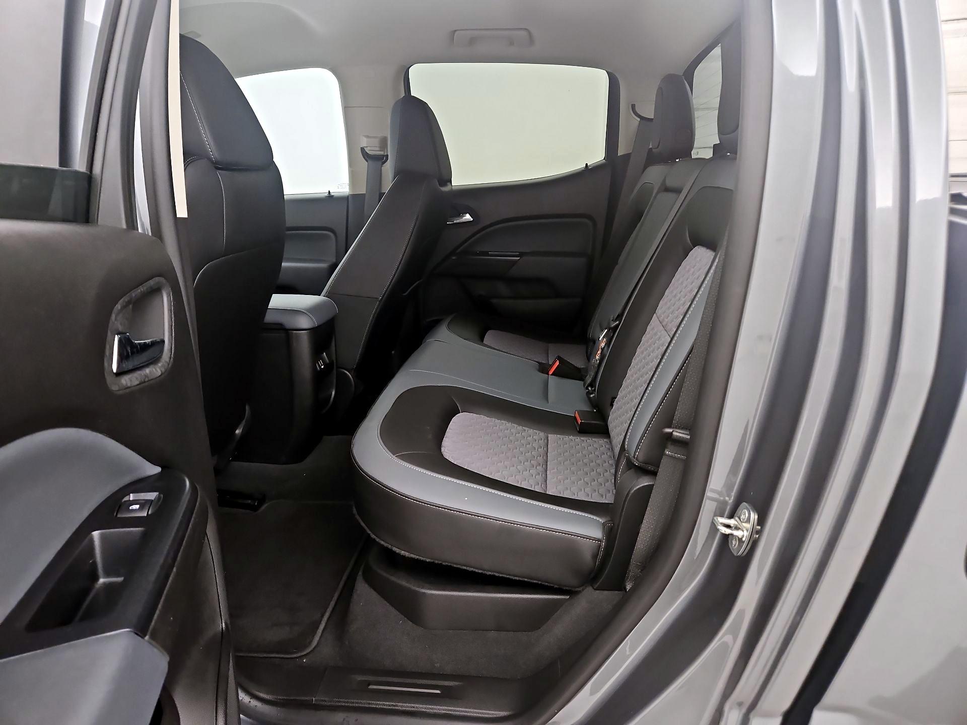 Thumbnail: 2021 Chevrolet Colorado - 19