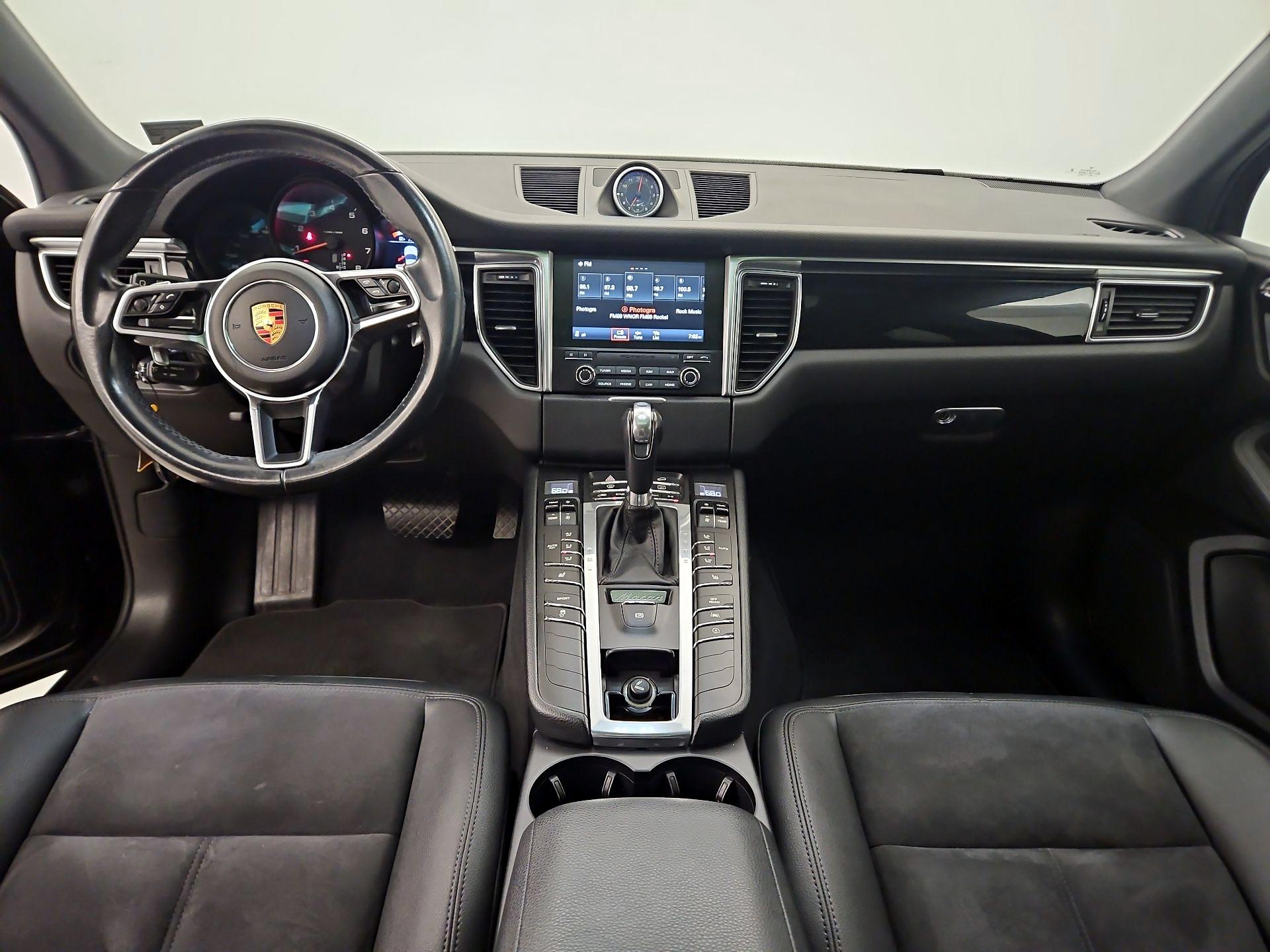 Thumbnail: 2018 Porsche Macan - 9