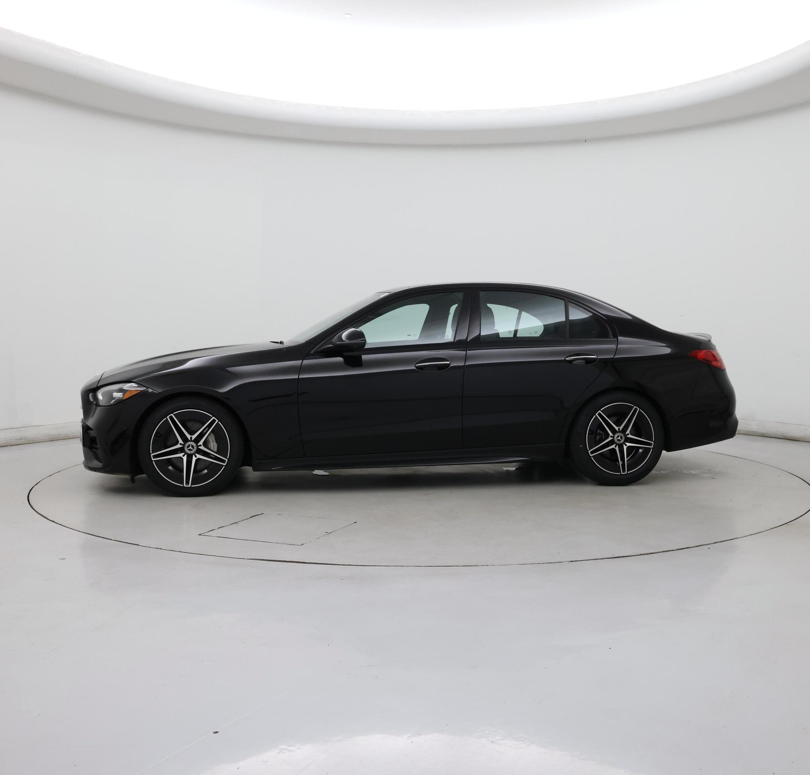 Thumbnail: 2022 Mercedes-Benz C-Class - 3