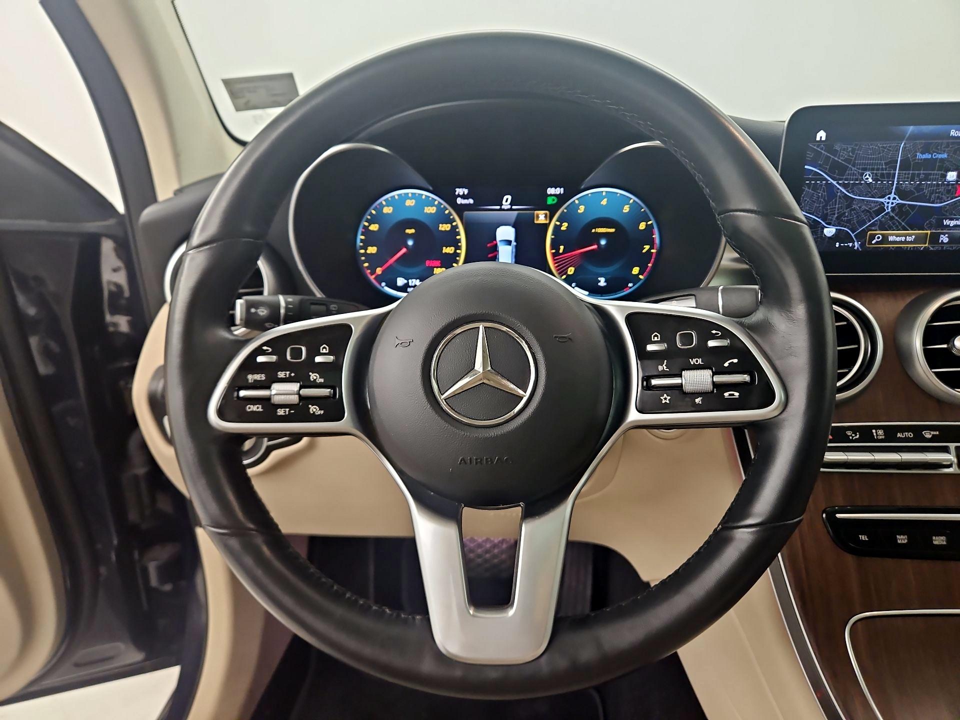 Thumbnail: 2022 Mercedes-Benz GLC - 10