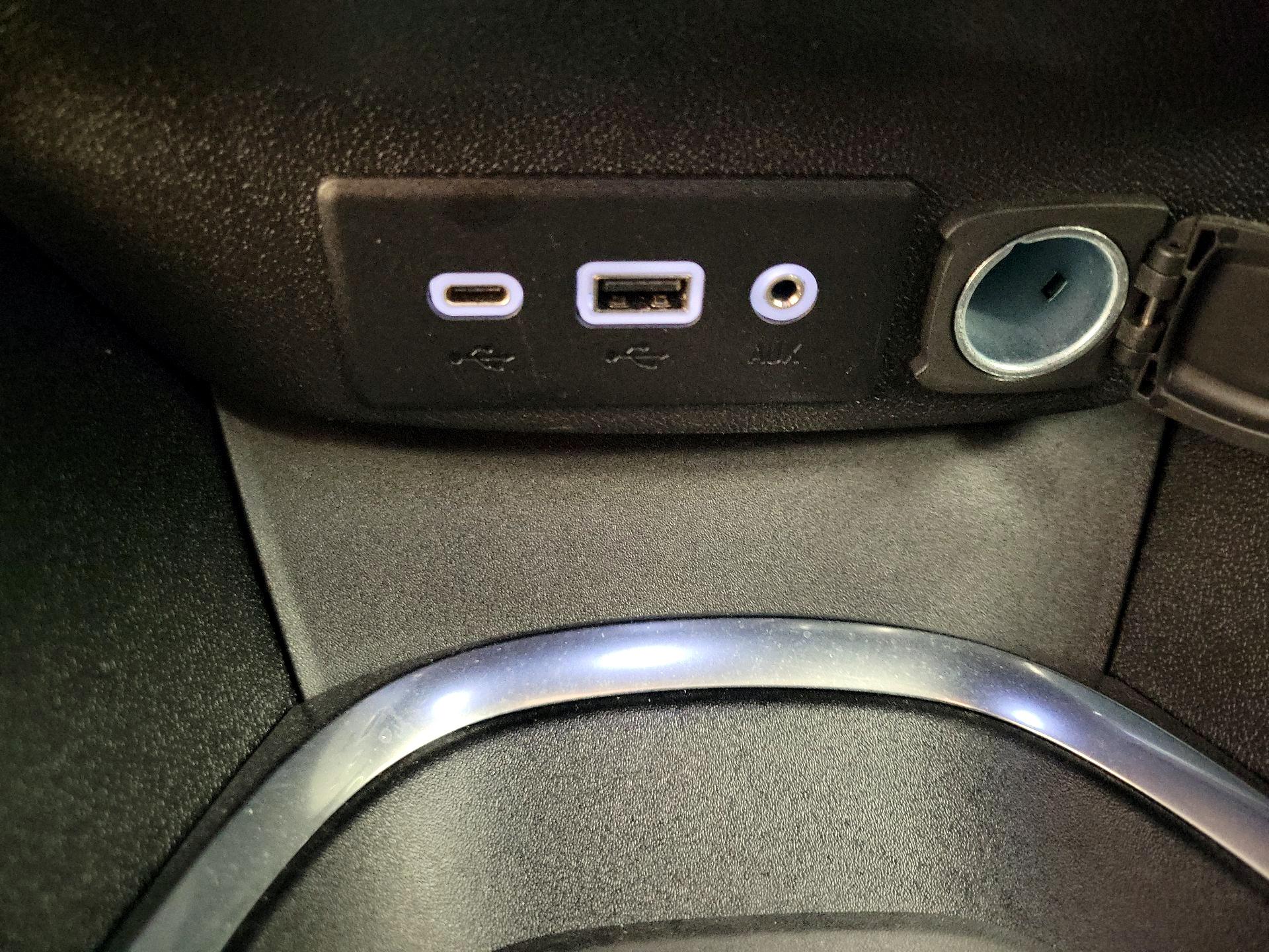 Thumbnail: 2021 Chevrolet Malibu - 19